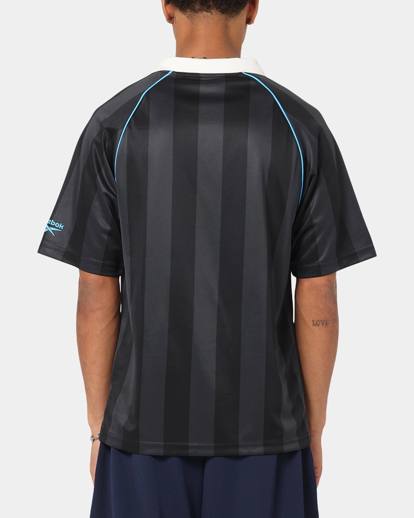 Breathable Underarm Gussets Reebok Retro Footy Polo T-Shirt Black