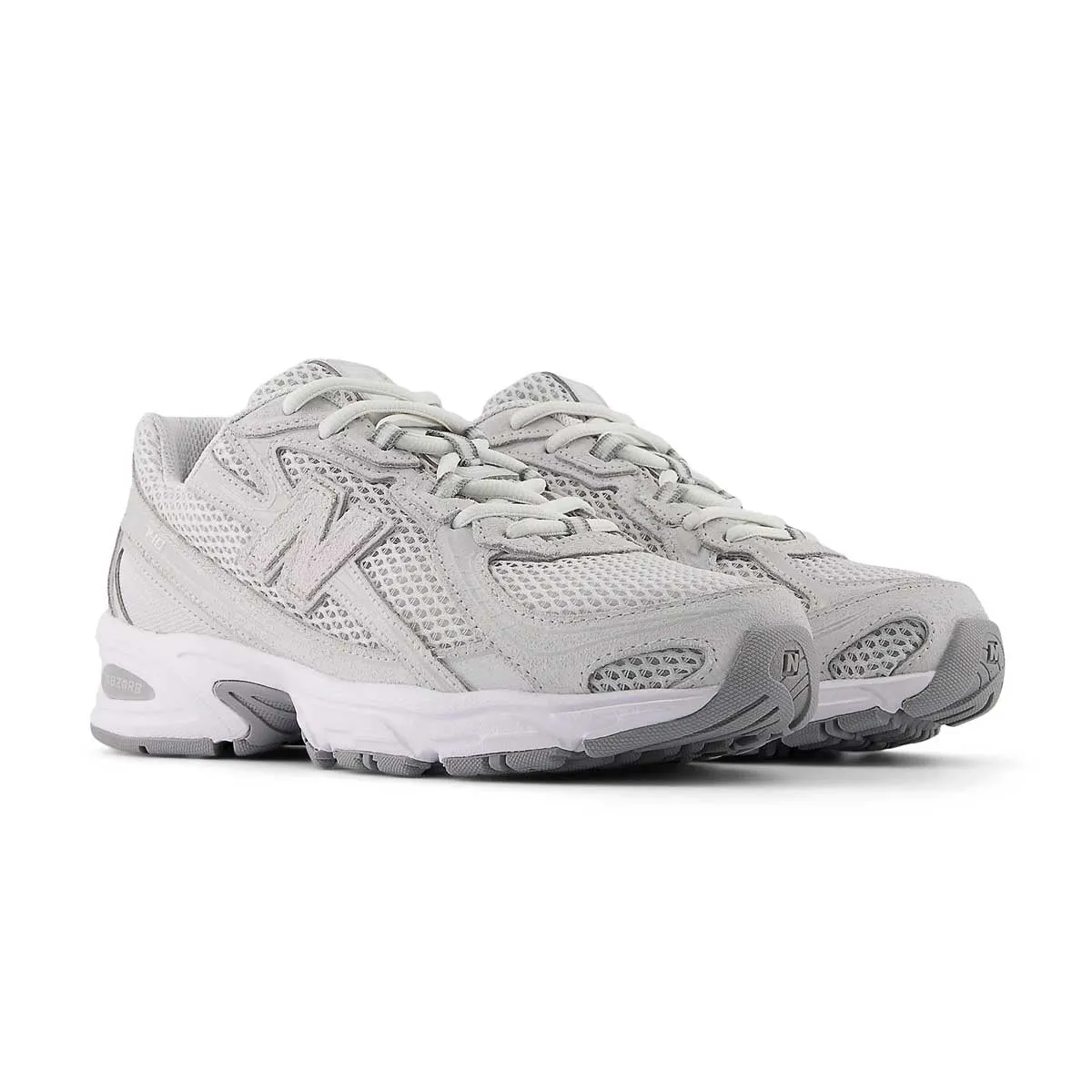 740 'Grey Reflection Slate Grey' Stylish performance
