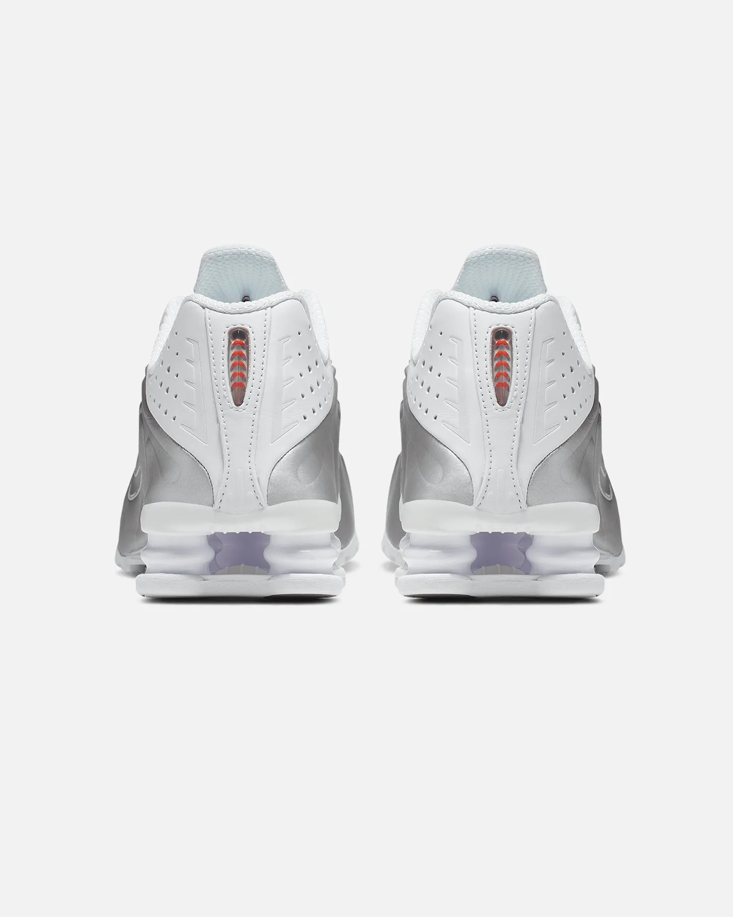 Nike Women's Shox R4 White/White narrow - fitting
