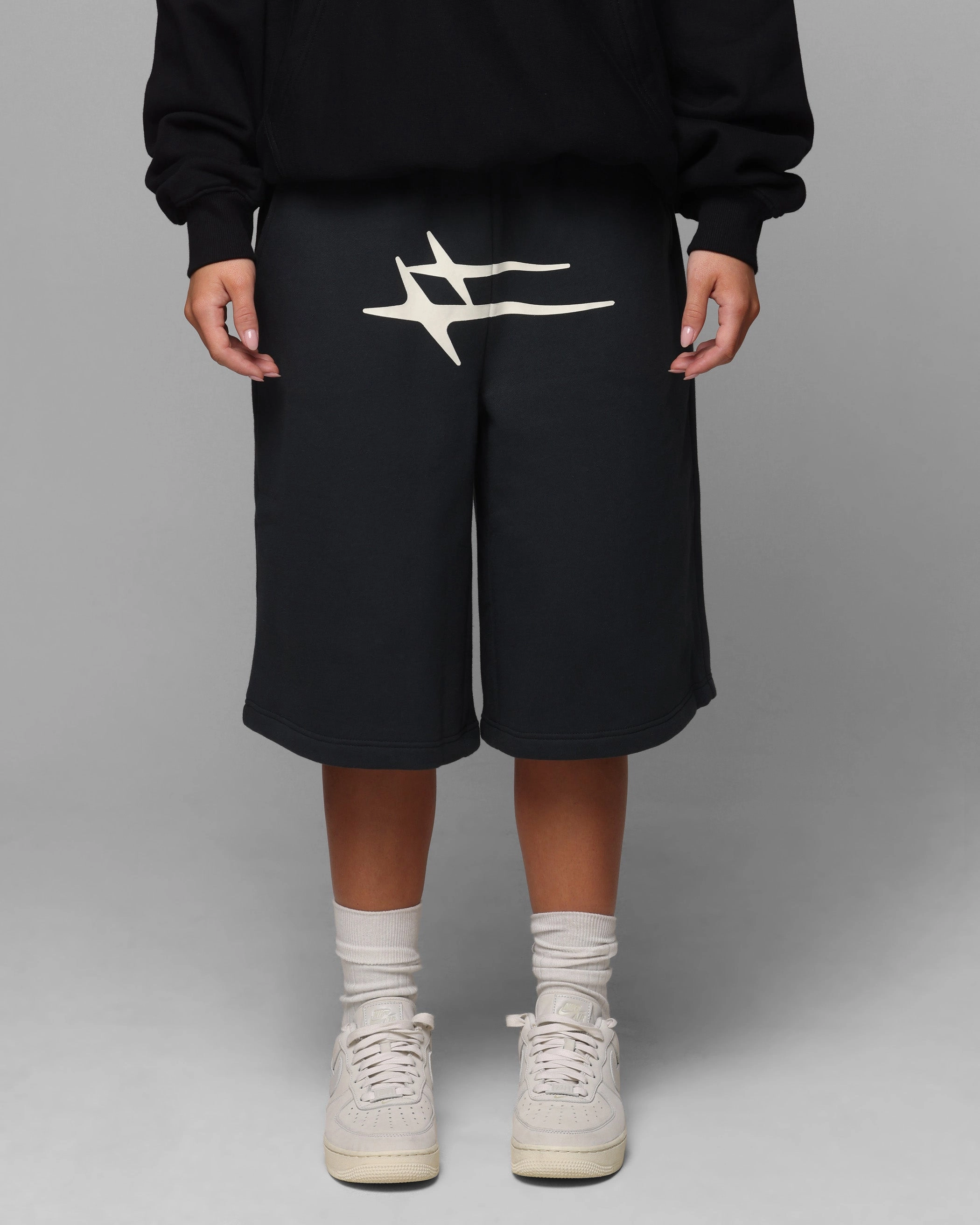 Loiter Hybrid Premium Shorts Charcoal Seamless construction