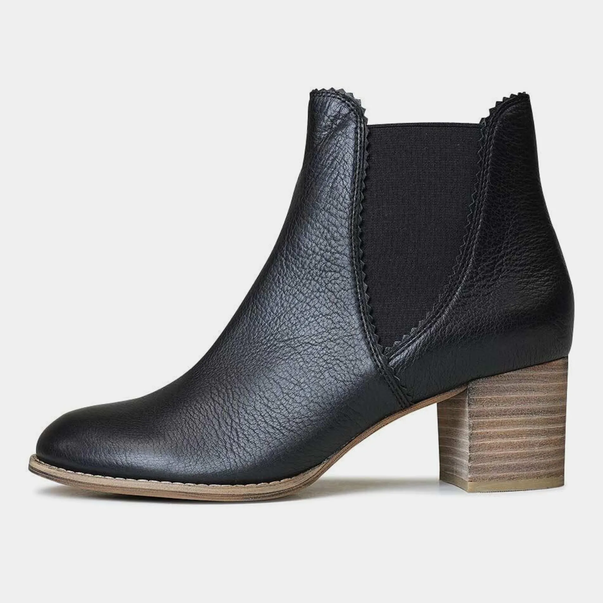 Sadore Black / Natural Leather Ankle Boots