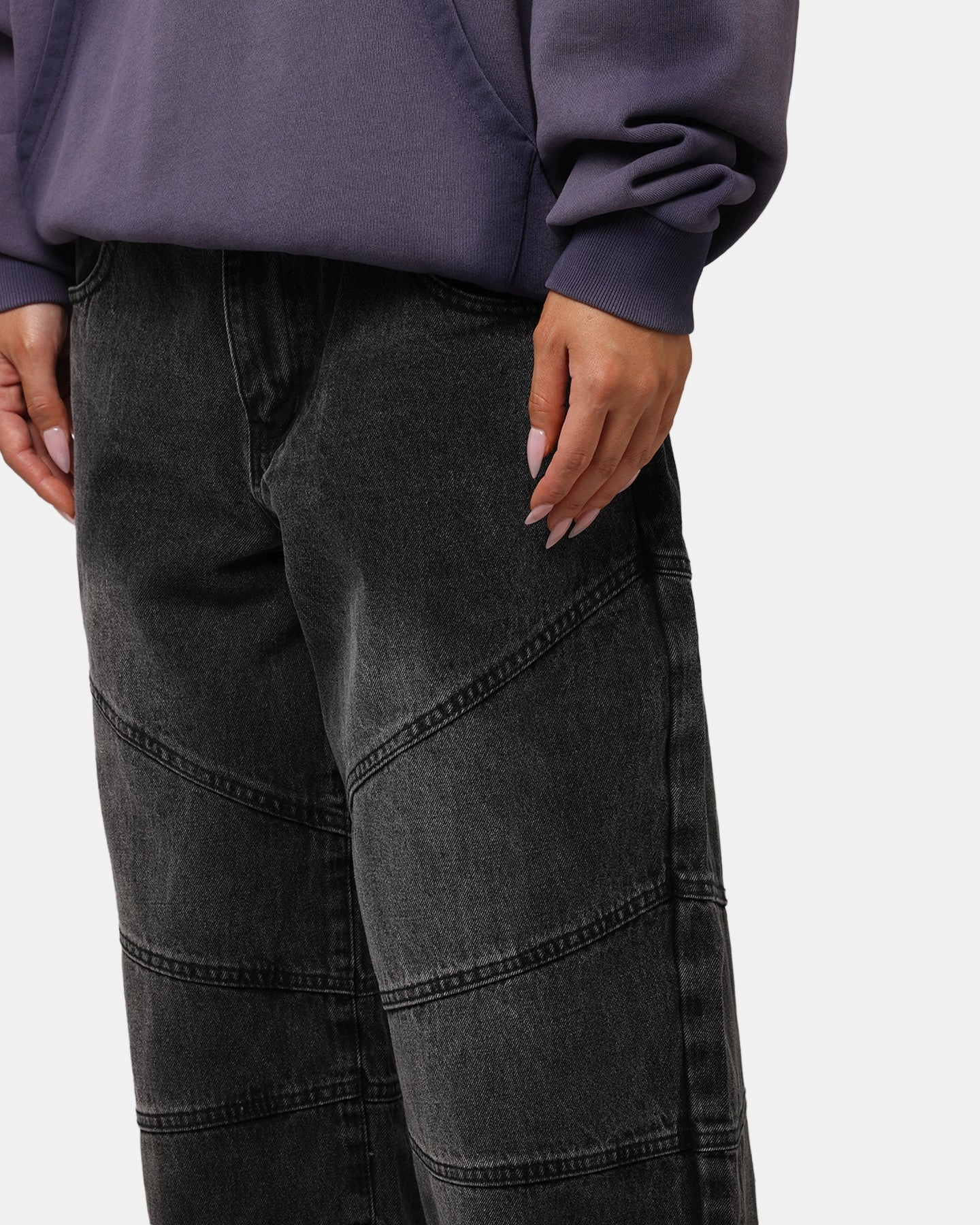 Effortless Style Soft Wear Saint Morta Amplus Armoury Jeans Black Shadow