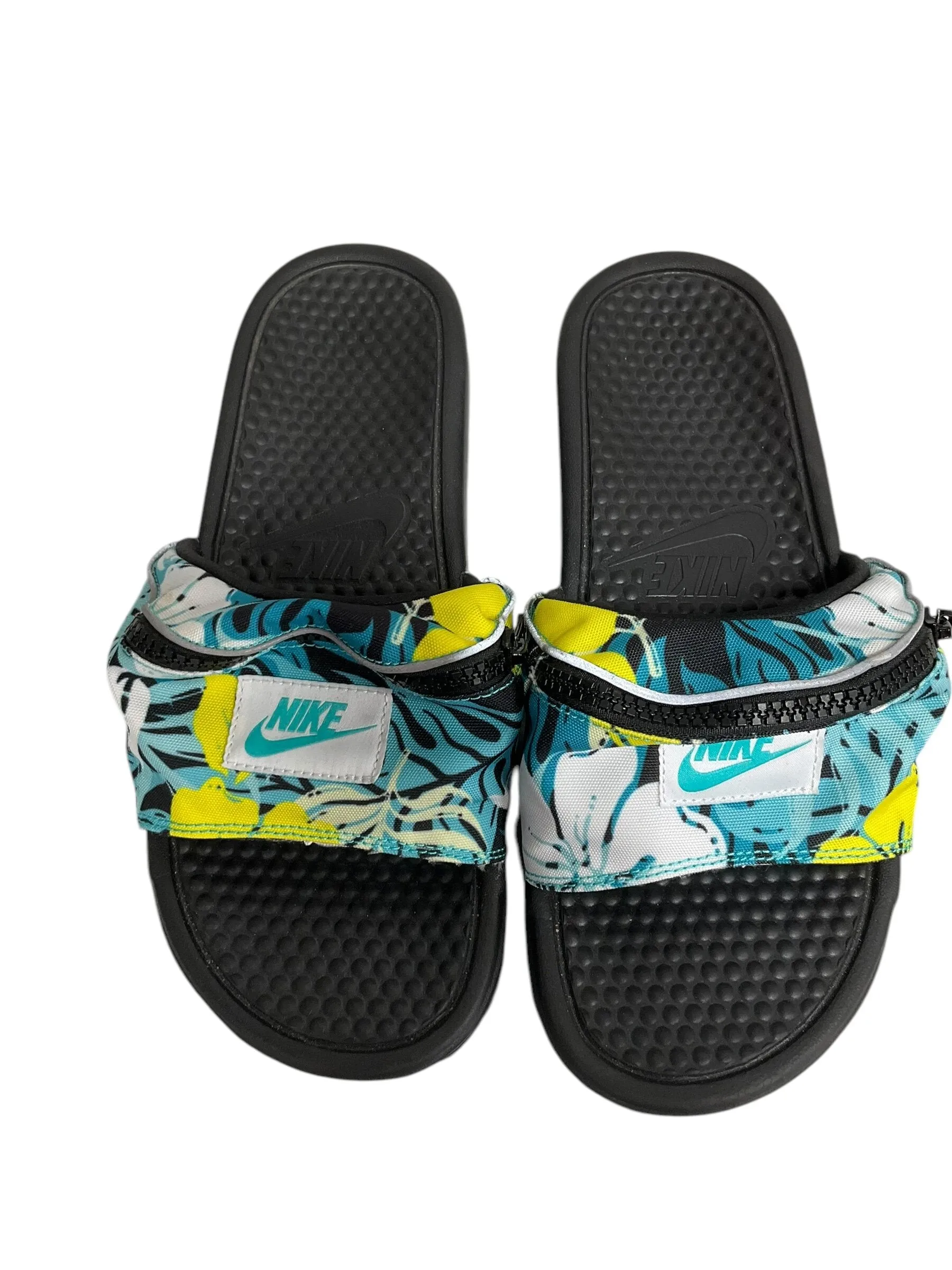 Sandals Sport By Nike  Size: 9