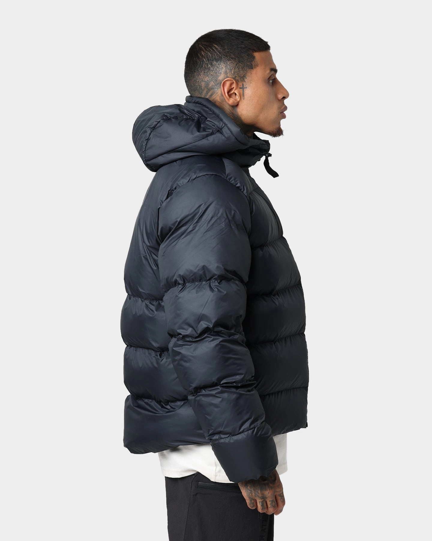 Era Hidden pockets Helly Hansen Active Puffy Jacket 990 Black