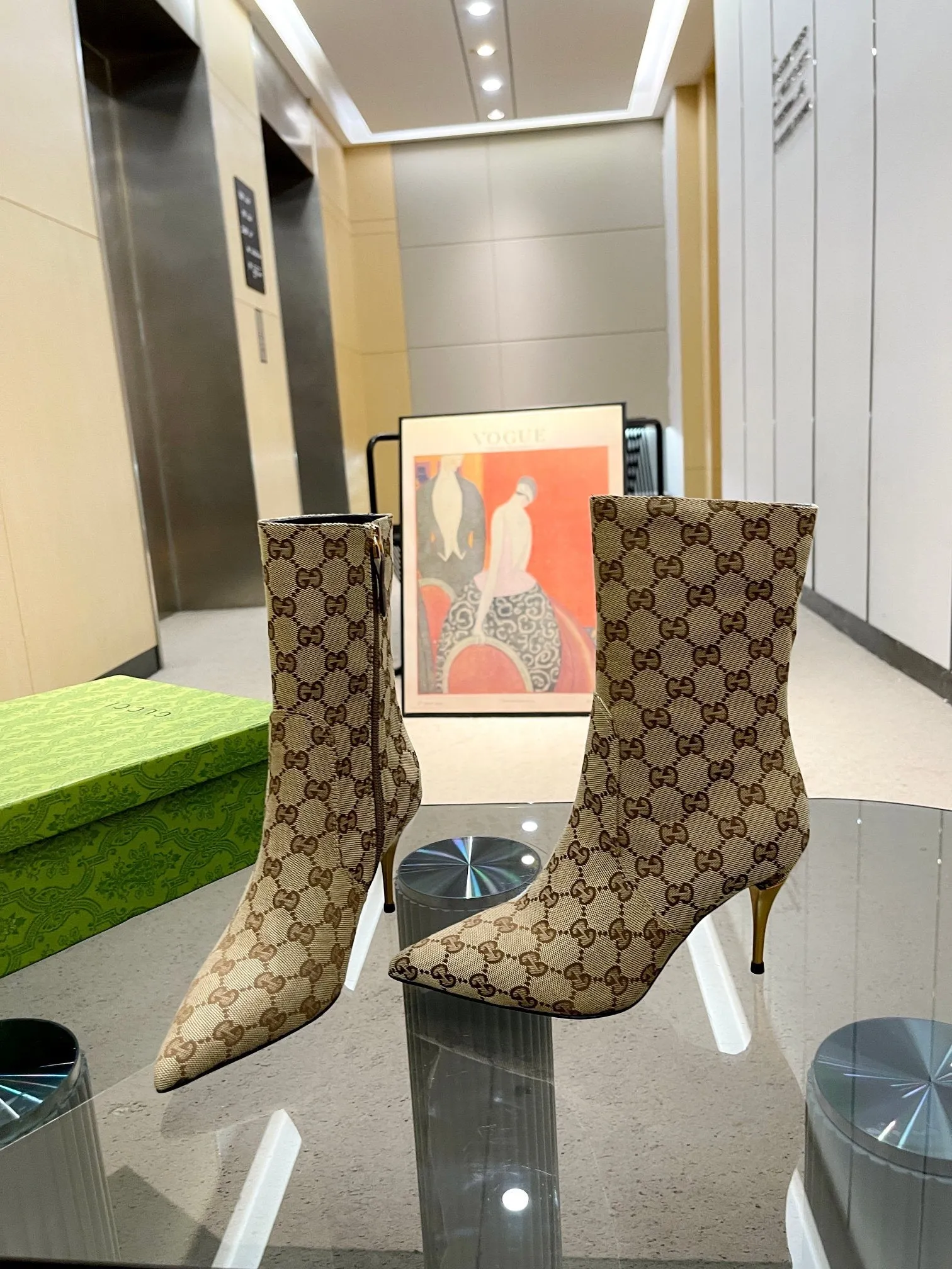 SE1244 GC Women's Ankle Boot / Size5-11