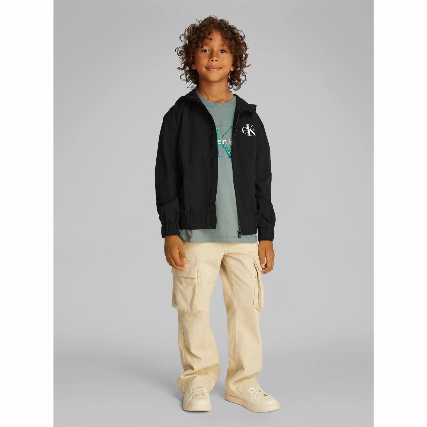 waterproof construction Magnetic Fasteners Calvin Klein Ck Black Essential Monologo Windbreaker Jacket