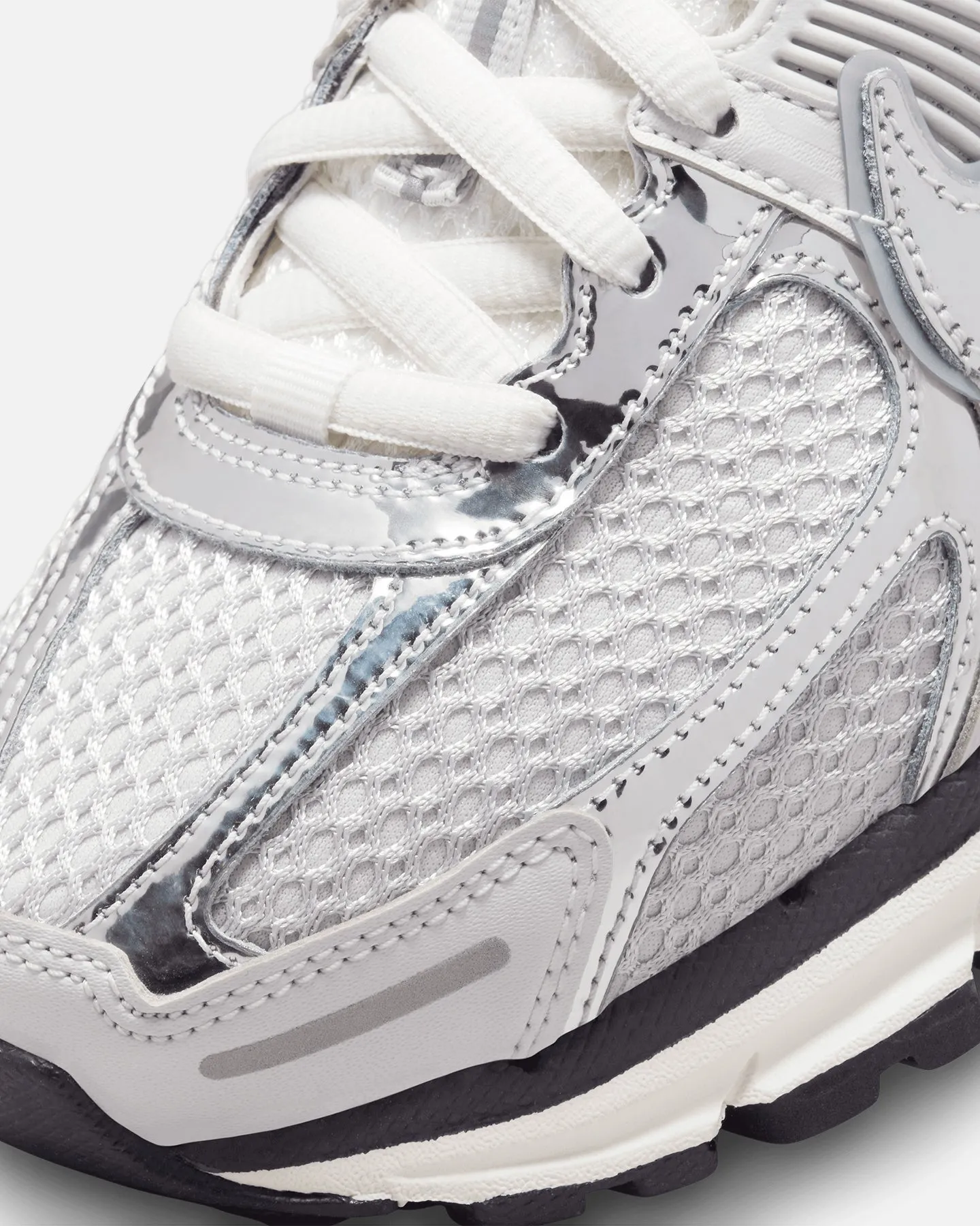 Machine washable Outdoor Grip Nike Women's Zoom Vomero 5 Photon Dust/Chrome