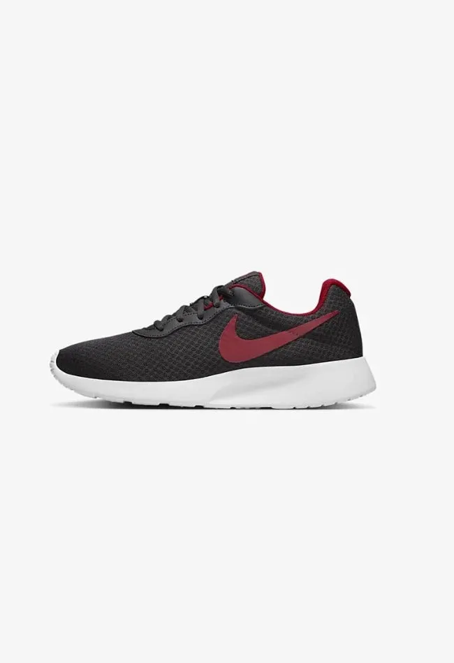 Nike Tanjun Rebound Technology foot - fatigue - reduction