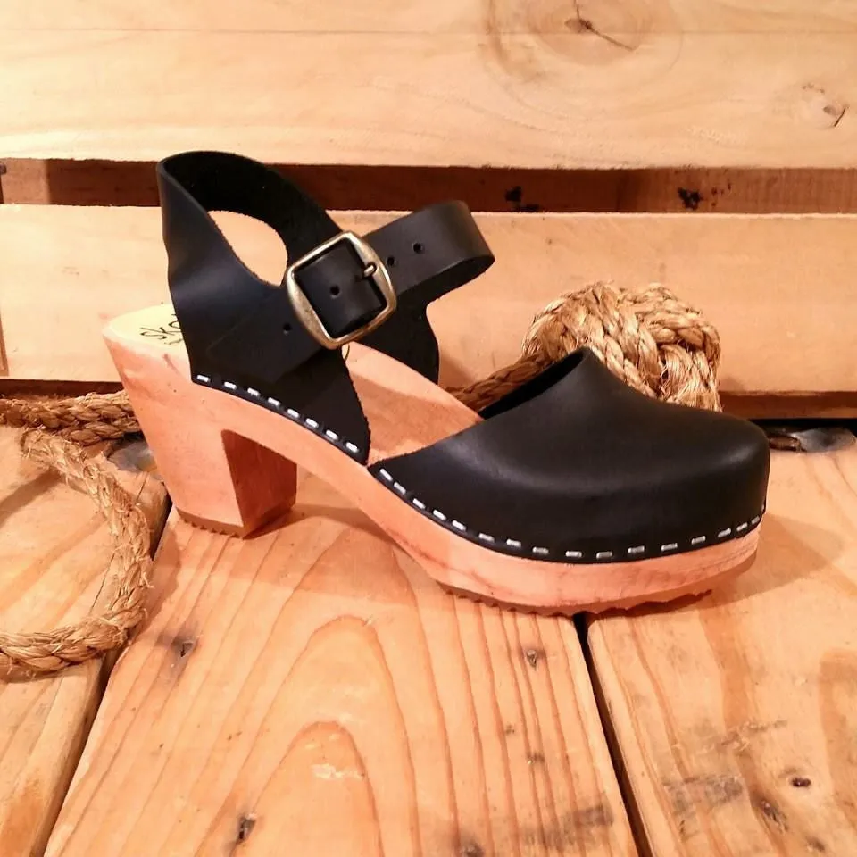 Skola Women's Susannah Clog