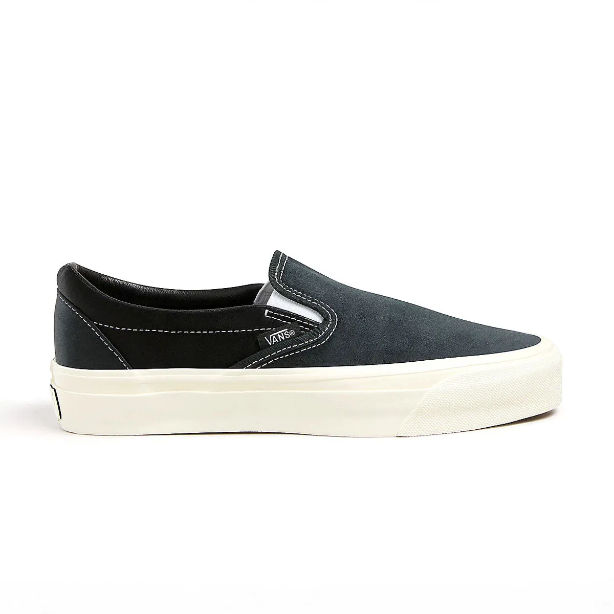 Slip-on 98 'Satin Jet Black' Port Glow