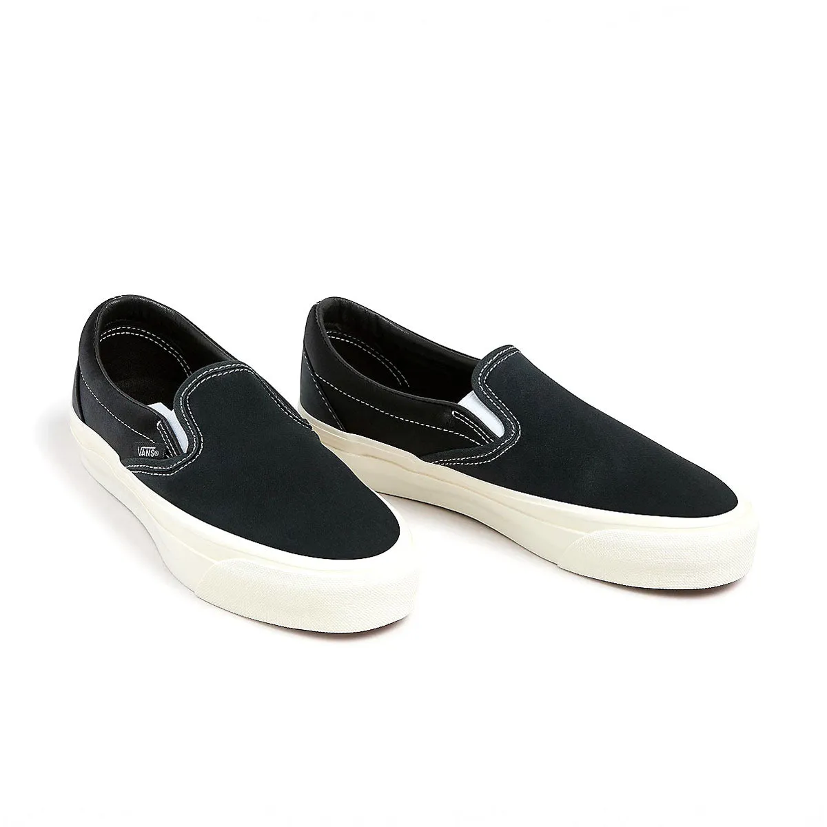 Slip-on 98 'Satin Jet Black' Star Night