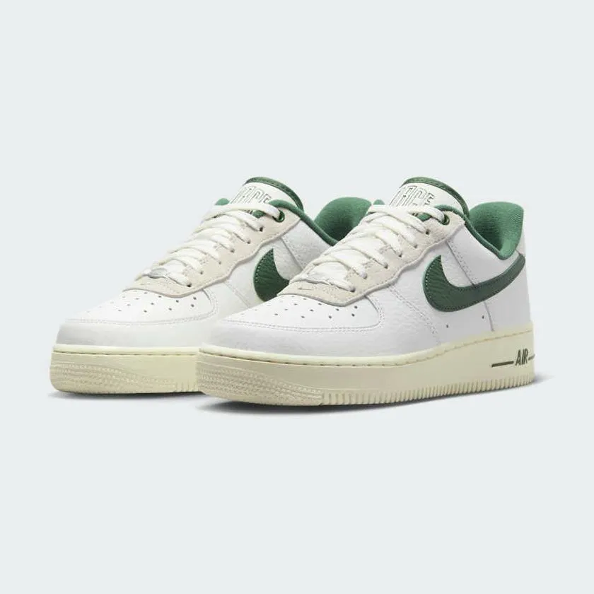 high - jump shoes Nike Air Force 1 '07 LX Women's DR0148 102