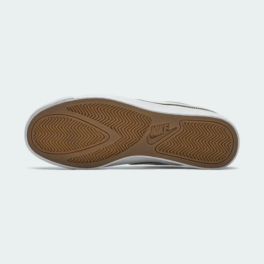 LowTop turf shoes Nike Court Royale AC Women's AO2810 002