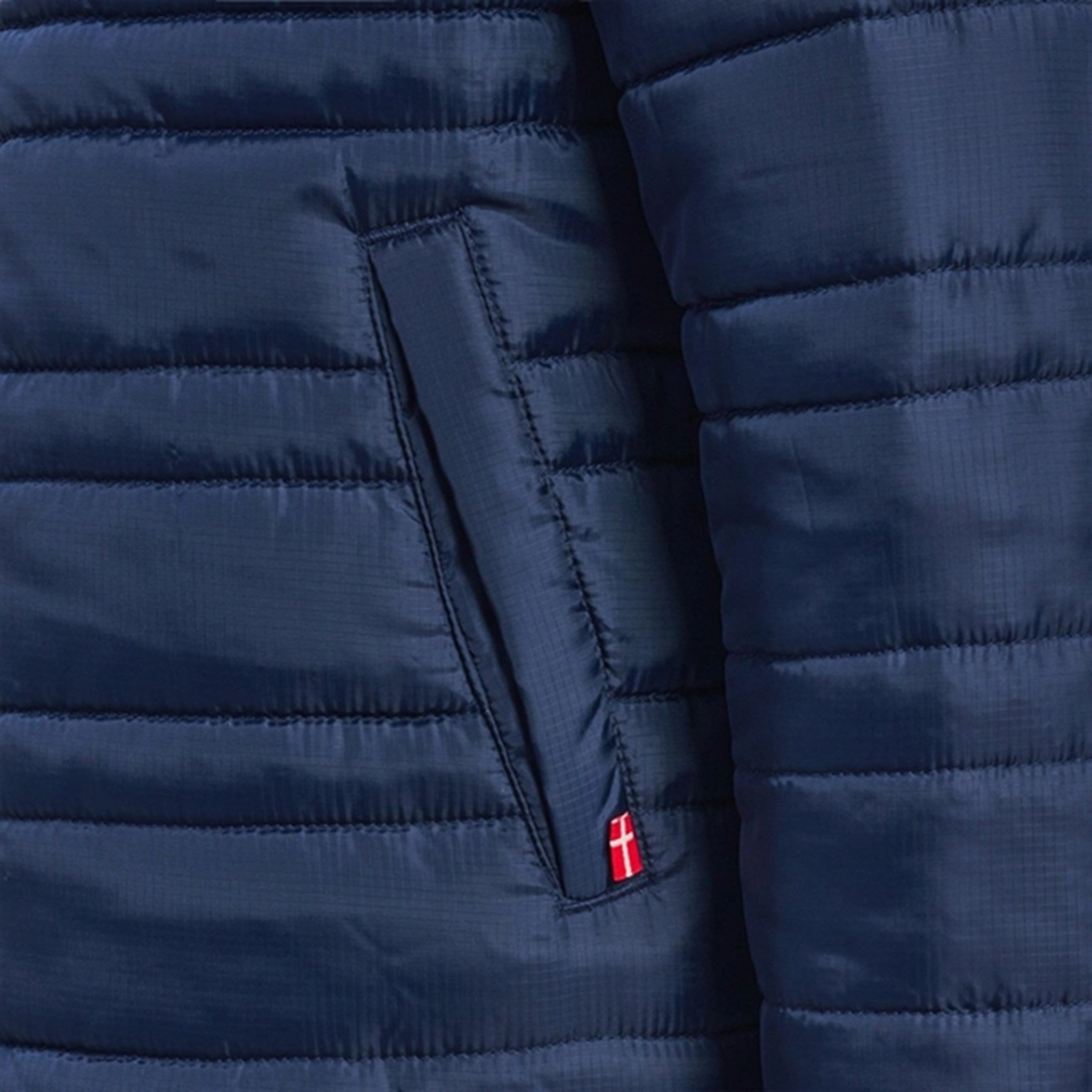 Hummel Jacket Bilbo Tex Black Iris Temperature Regulating Lining
