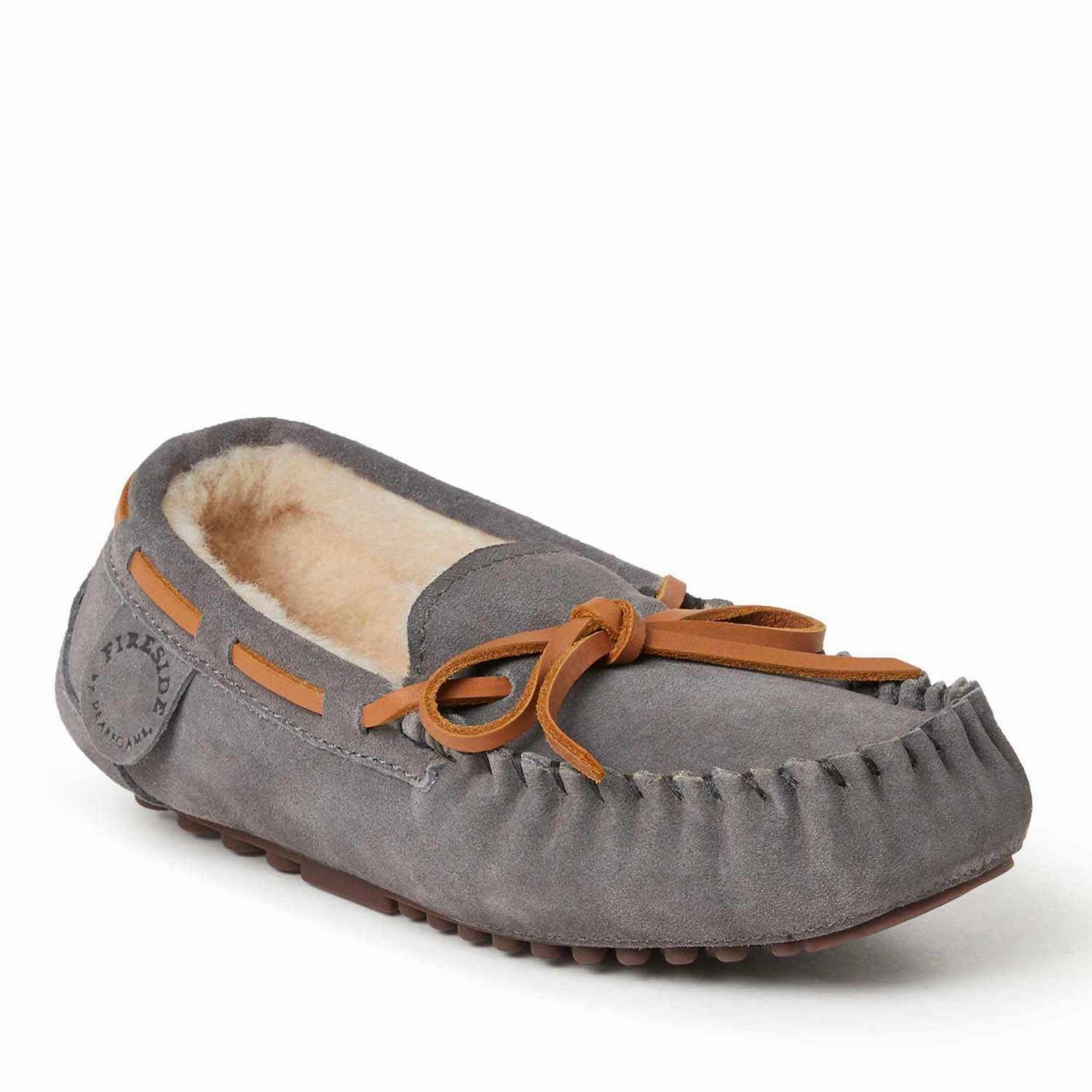 Fireside By Dearfoams Kid's Parke Genuine Shearling Moccasin Slipper Daily Performance
