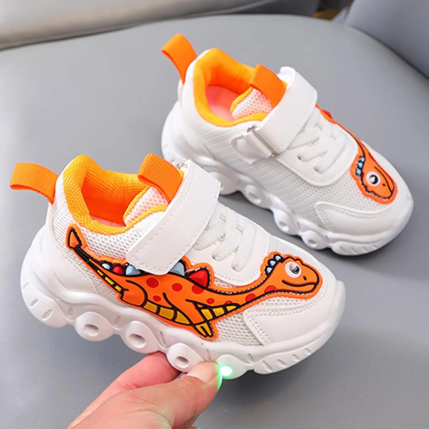 Sneakers for Girls Boys Dinosaur Sports Shoes Girls Mesh Breathable Shoes Small and Medium Sized Children Light Shoes
