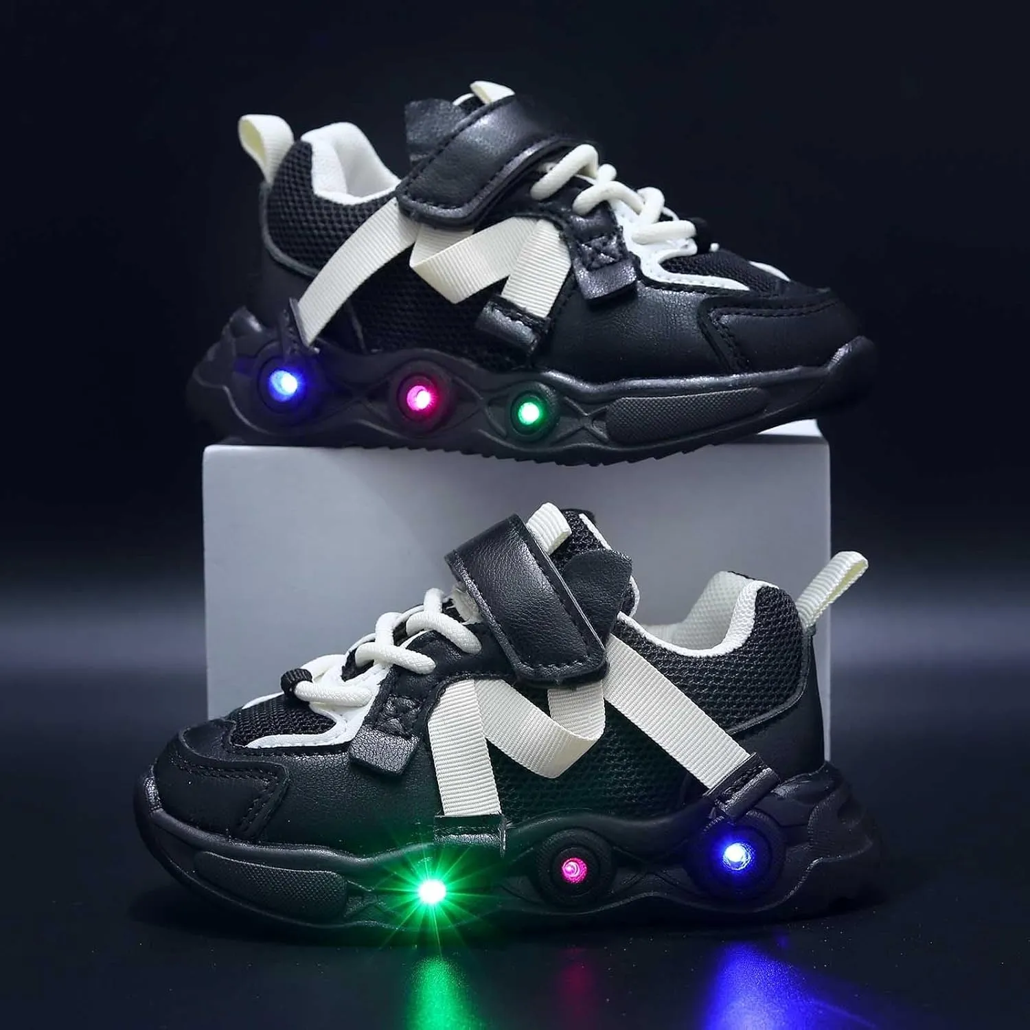 Sneakers for Girls Breathable Comfortable Luminous LED Flashing Fashion Sports Shoes with Hook and Loop Kids Running Shoes