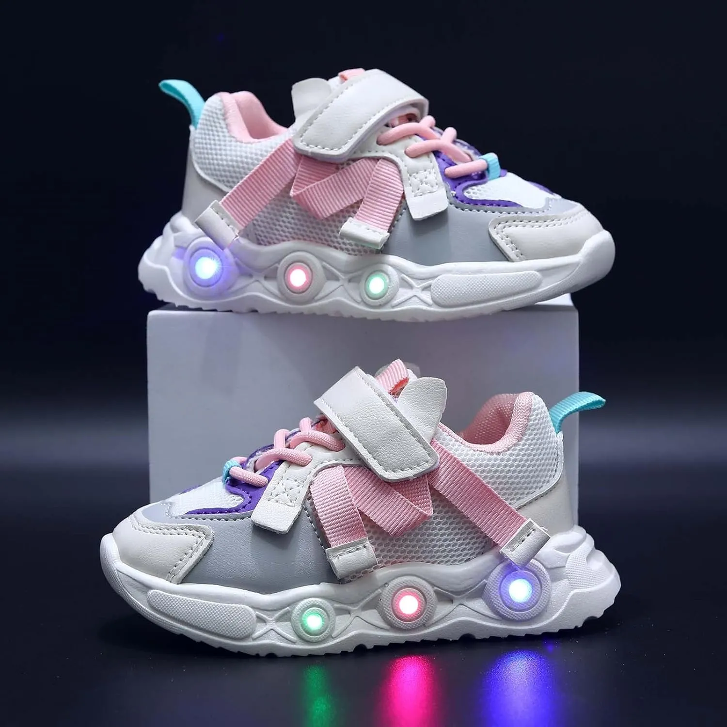 Sneakers for Girls Breathable Comfortable Luminous LED Flashing Fashion Sports Shoes with Hook and Loop Kids Running Shoes