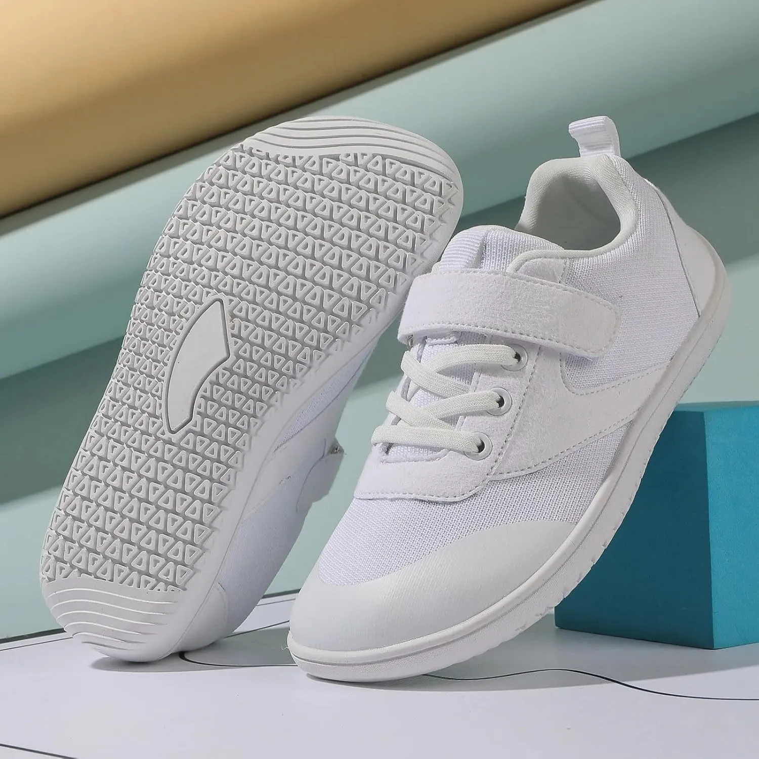 Sneakers for Girls Fashion Breathable Mesh Running Sneakers with Hook and Loop Comfortable Lightweight Sports Shoes