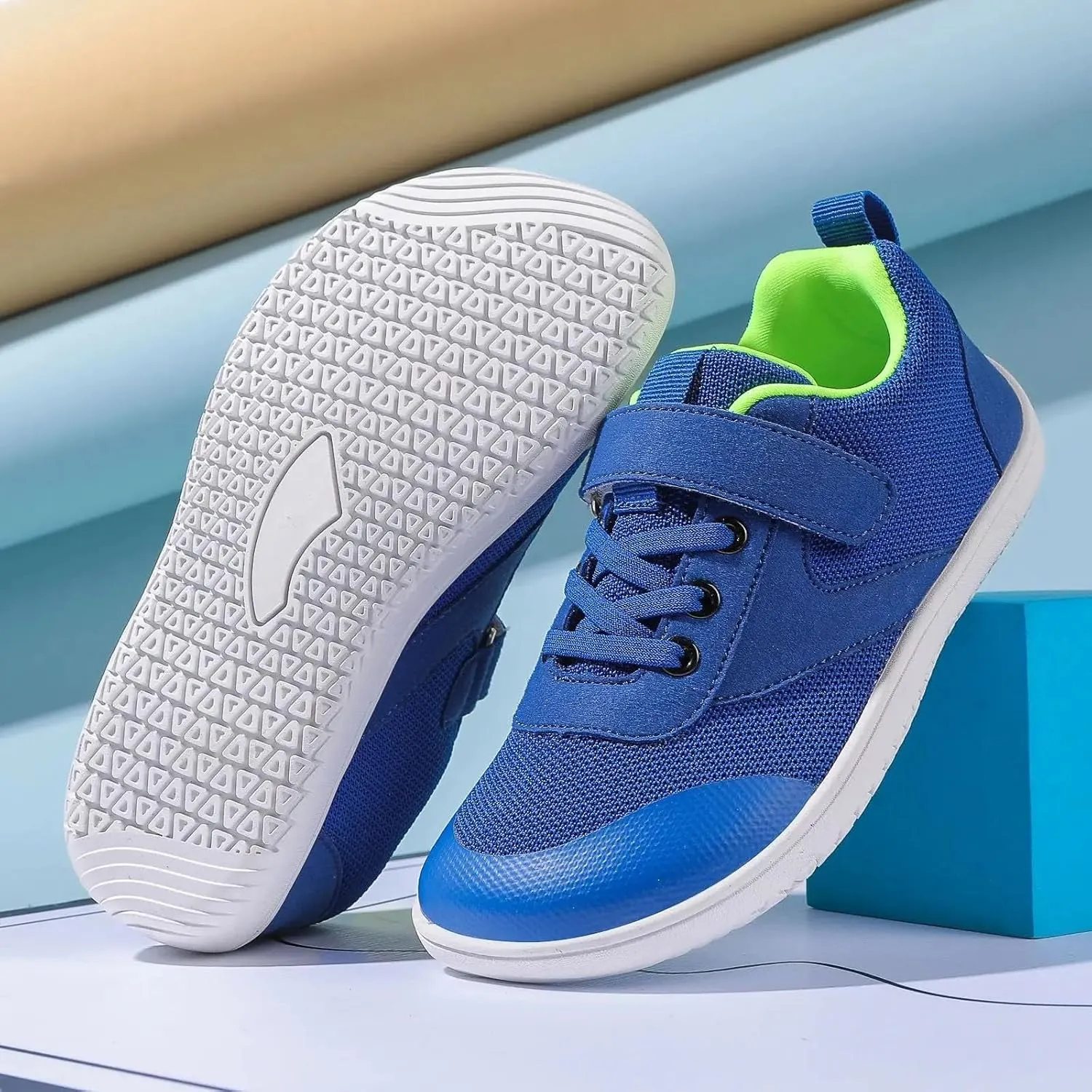 Sneakers for Girls Fashion Breathable Mesh Running Sneakers with Hook and Loop Comfortable Lightweight Sports Shoes