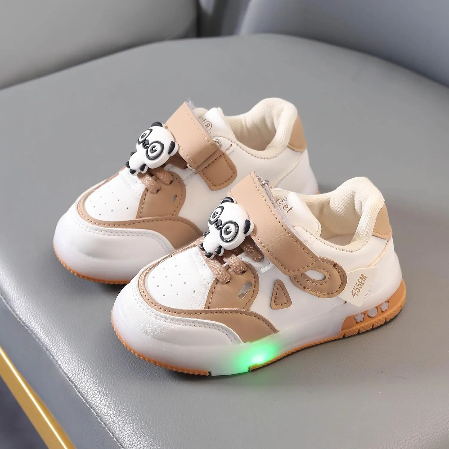 Sneakers for Girls Fashion Light Up Breathable Shoes for Girls Birthday Running Walking Non Slip Sports Shoes