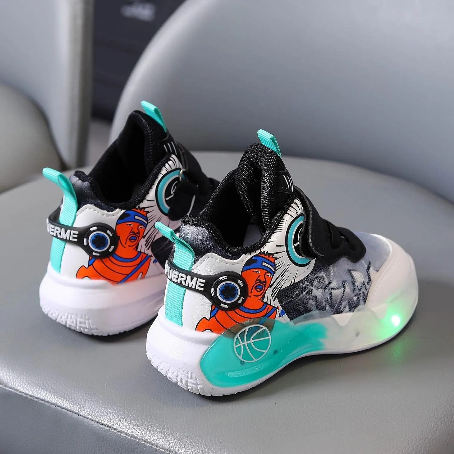 Sneakers for Girls Fashion Luminous Comfortable Breathable Light Up Shoes with Hook and Loop Kids Flashing Sports Shoes