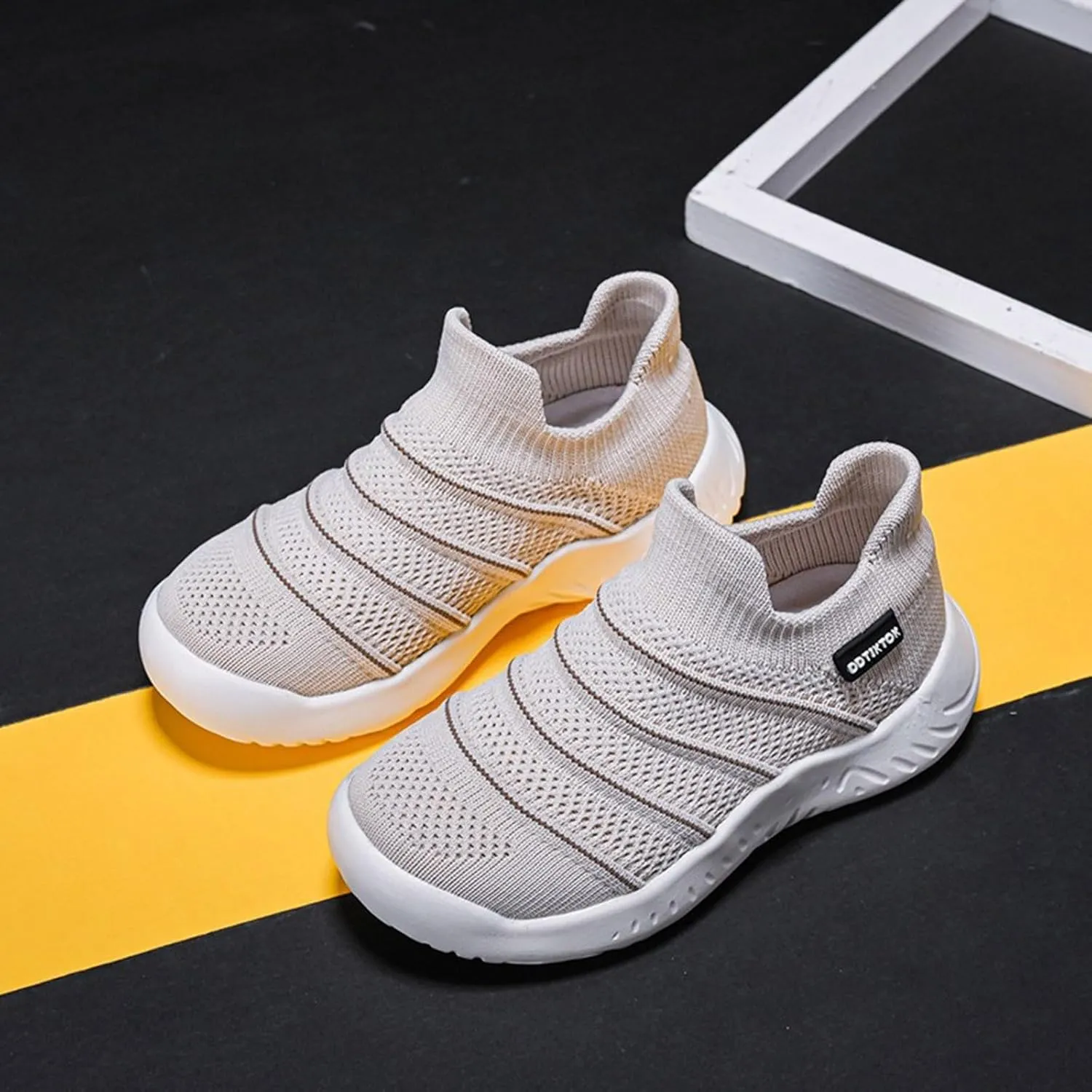 Sneakers for Girls Lightweight Athletic Running Shoes Elastic Breathable Knit School Sports Shoes Slip On Sock Sneakers