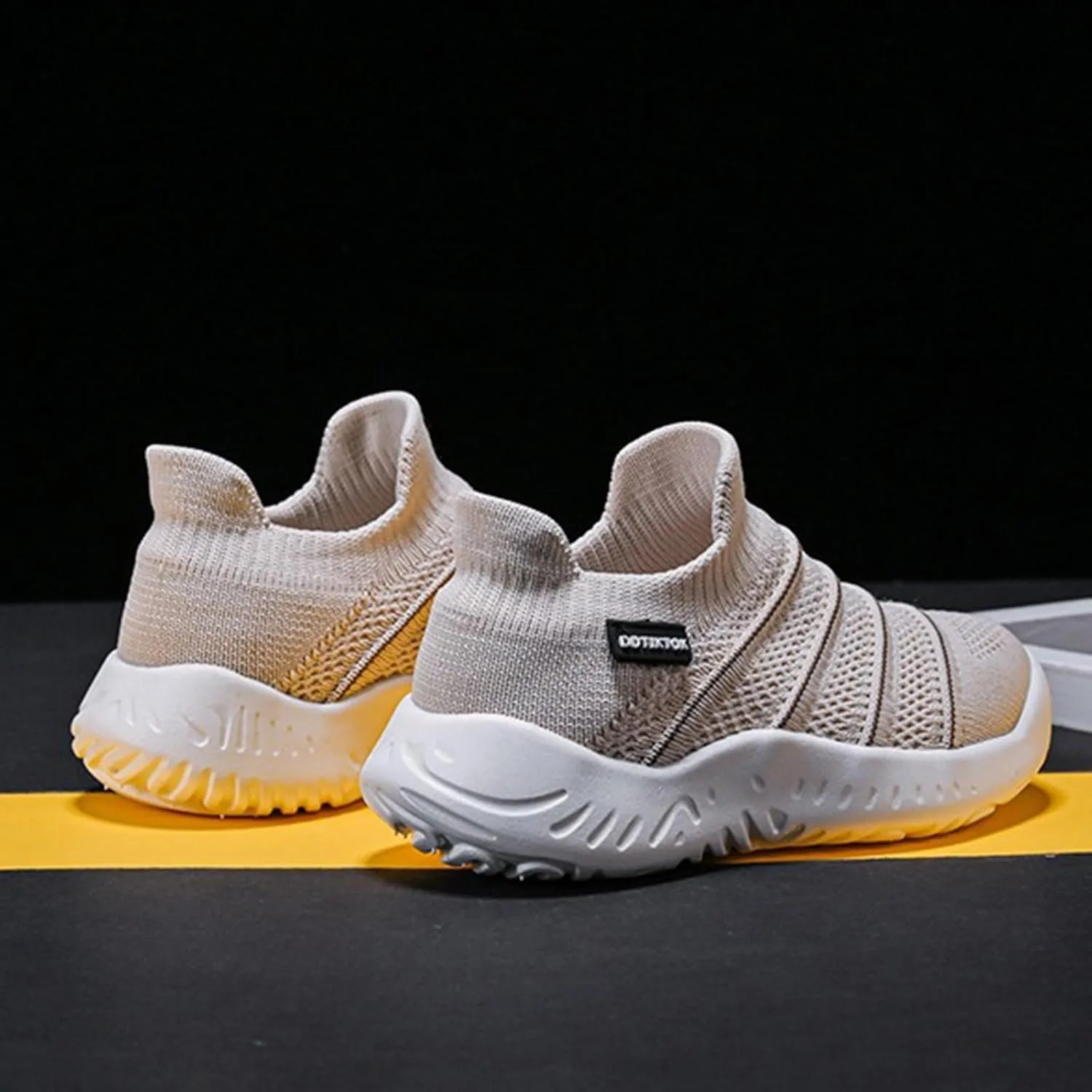 Sneakers for Girls Lightweight Athletic Running Shoes Elastic Breathable Knit School Sports Shoes Slip On Sock Sneakers