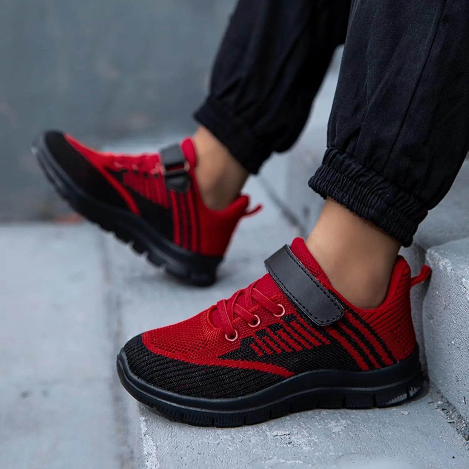 Sneakers for Girls Sports Shoes Thick Bottom Lightweight Non Slip Lace Up Hook and Loop Breathable Comfortable Running Shoes