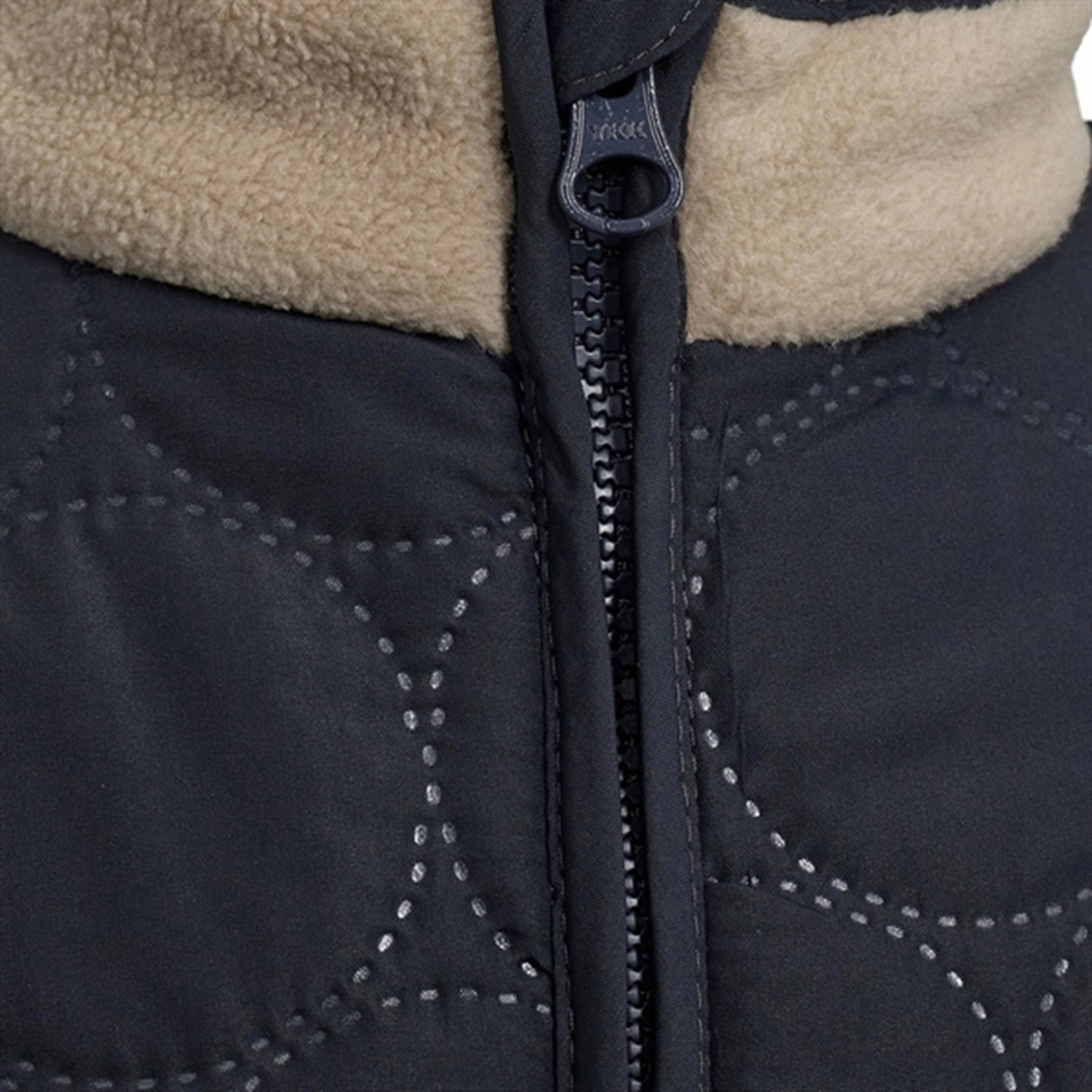 Moisture Control Fibers Sofie Schnoor Taupe Jacket