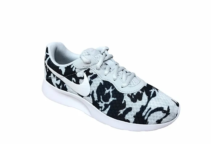 interval - training running shoes Nike scarpa fitness da donna Tajun Print 820201 010 nero
