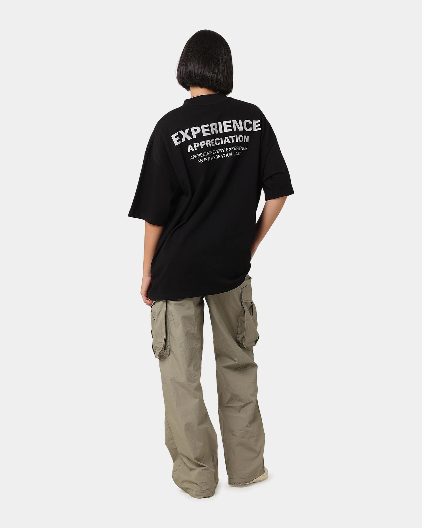 Teenager fashion ReinforcedNeckline Carre Experienced Mock Oversized T-Shirt Black