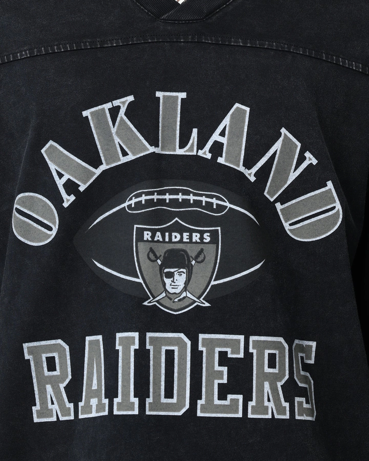 Mitchell & Ness Las Vegas Raiders Winners Oversized T-Shirt Faded Black safe for skin
