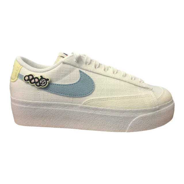 Comfort Elasticity Nike scarpa sneakers da donna con zeppa in canvas Blazer Low Next Nature SE DJ6376 100 bianco