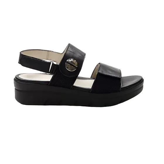 Leopard Touch Trendy Travel Sandals Stonefly sandalo casual da donna Aqua III Nappa pelle e tessuto 216158 000 nero