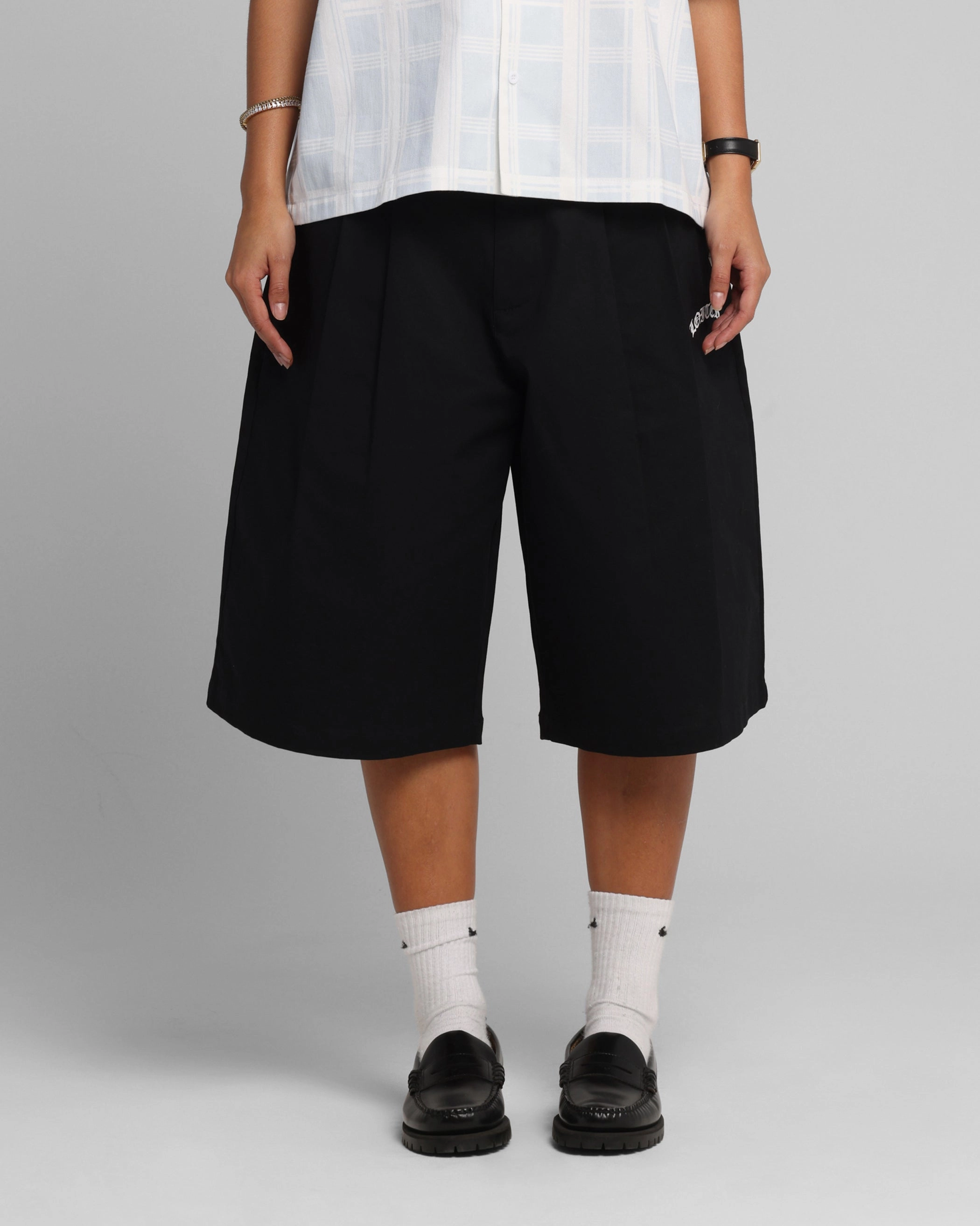 Loiter Chopper Baggy Shorts Black Fashionable Waist