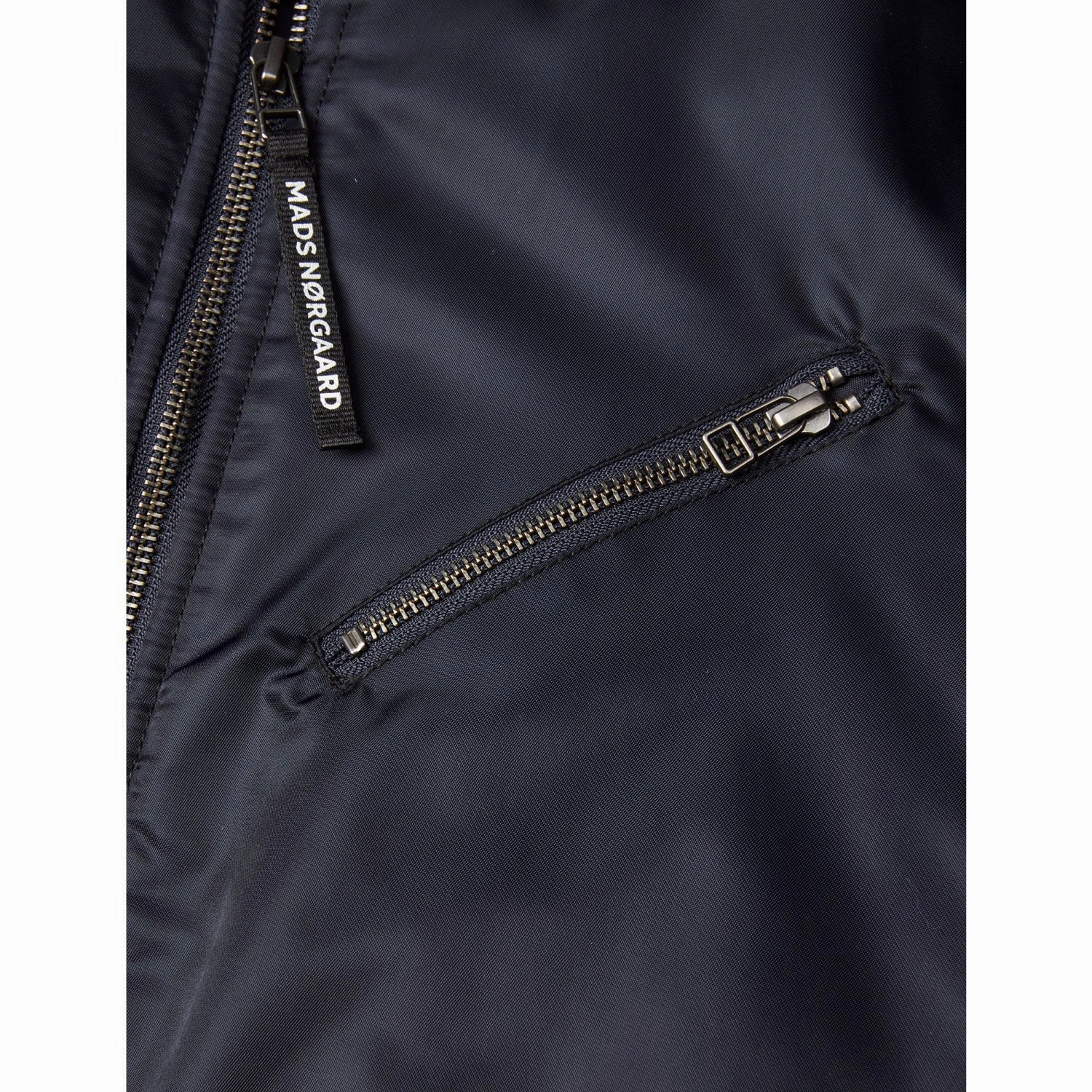 Mads N?rgaard Deep Well Bomber Nylon Jilla Jacket Refined Casual Hooded styles