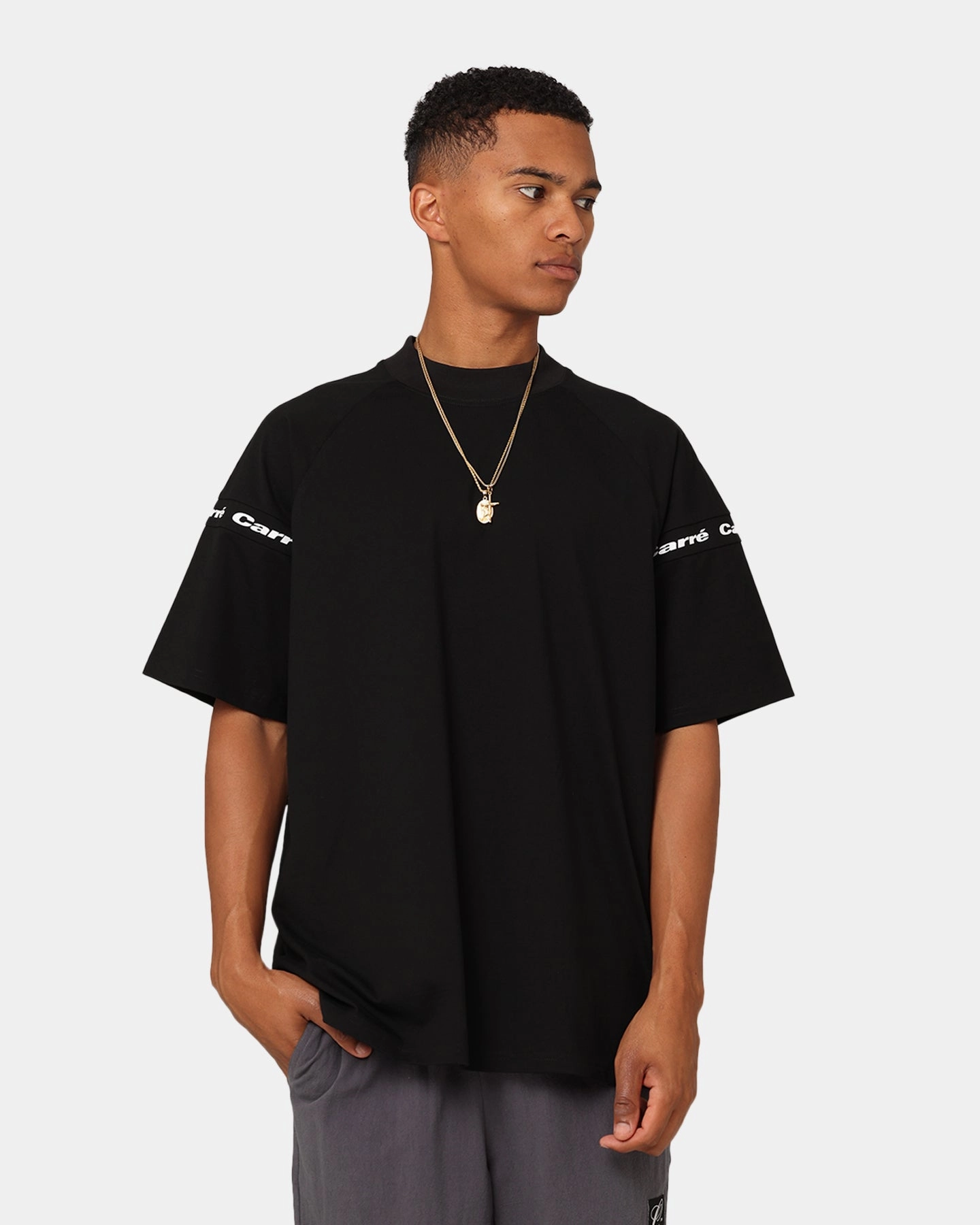 Effortless Fashion Carre Prime Oversized Raglan T-Shirt Black