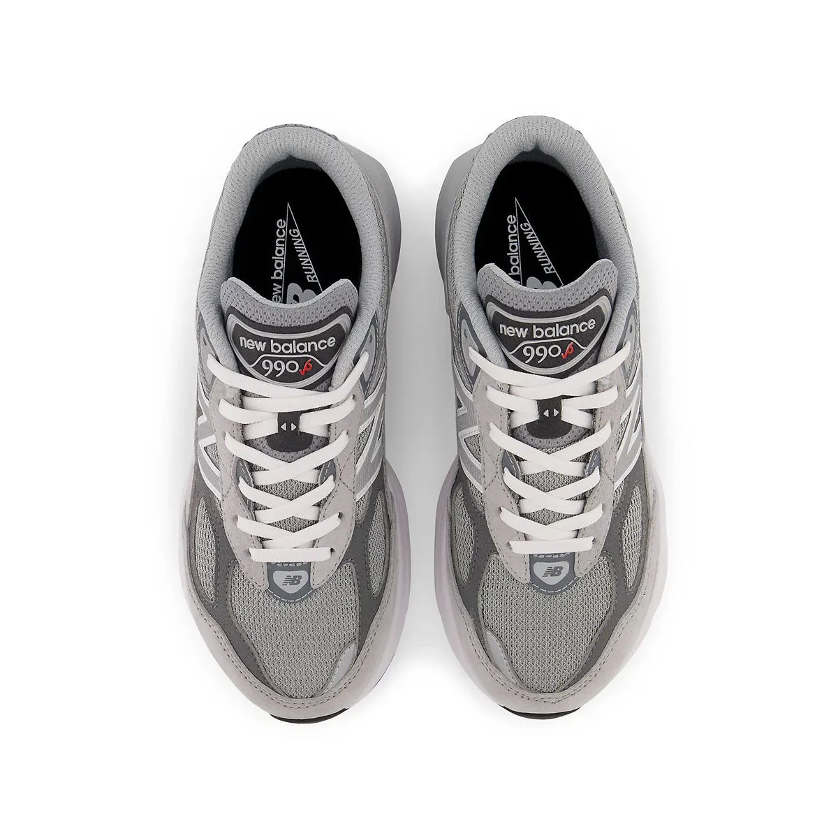 Flexible Outsole Design Kids 990v6 'Grey Silver'