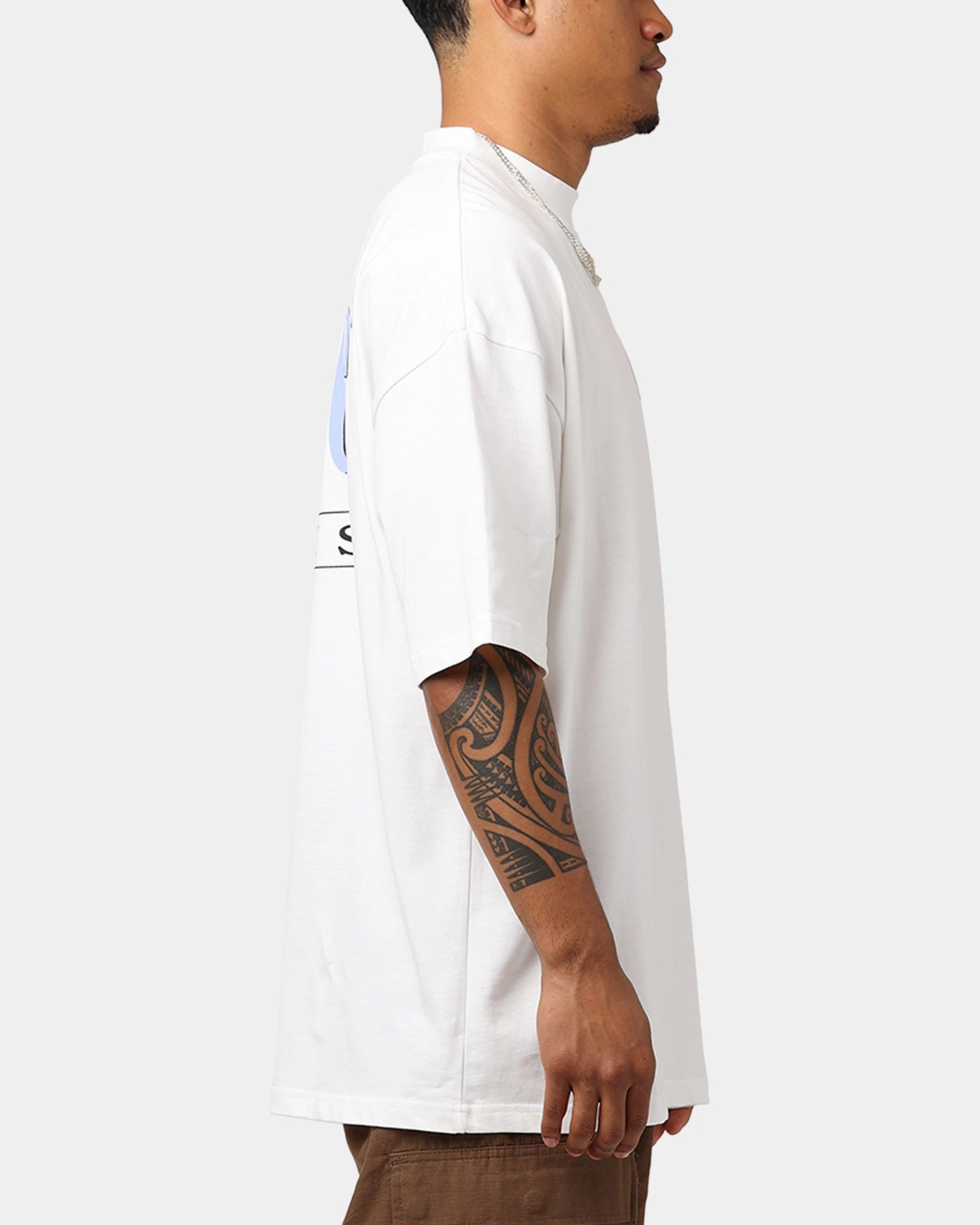 Carr?? Deli Oversized T-Shirt Off White On-the-Go Comfort Outdoor Leisure