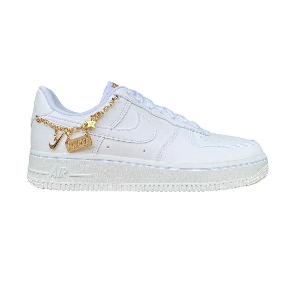 hill running shoes Nike Air Force 1 '07 LX DD1525-100 Bianco/Oro Donna - Sneakers con Catena