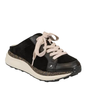 SWIFTSTEP in BLACK Backless Sneakers