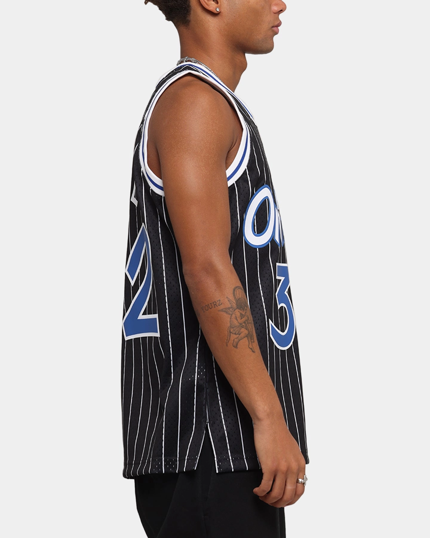 Mitchell & Ness Orlando Magic Shaquille O'Neal '94-'95 #32 Alternate Swingman Jersey Black/White Power Moves