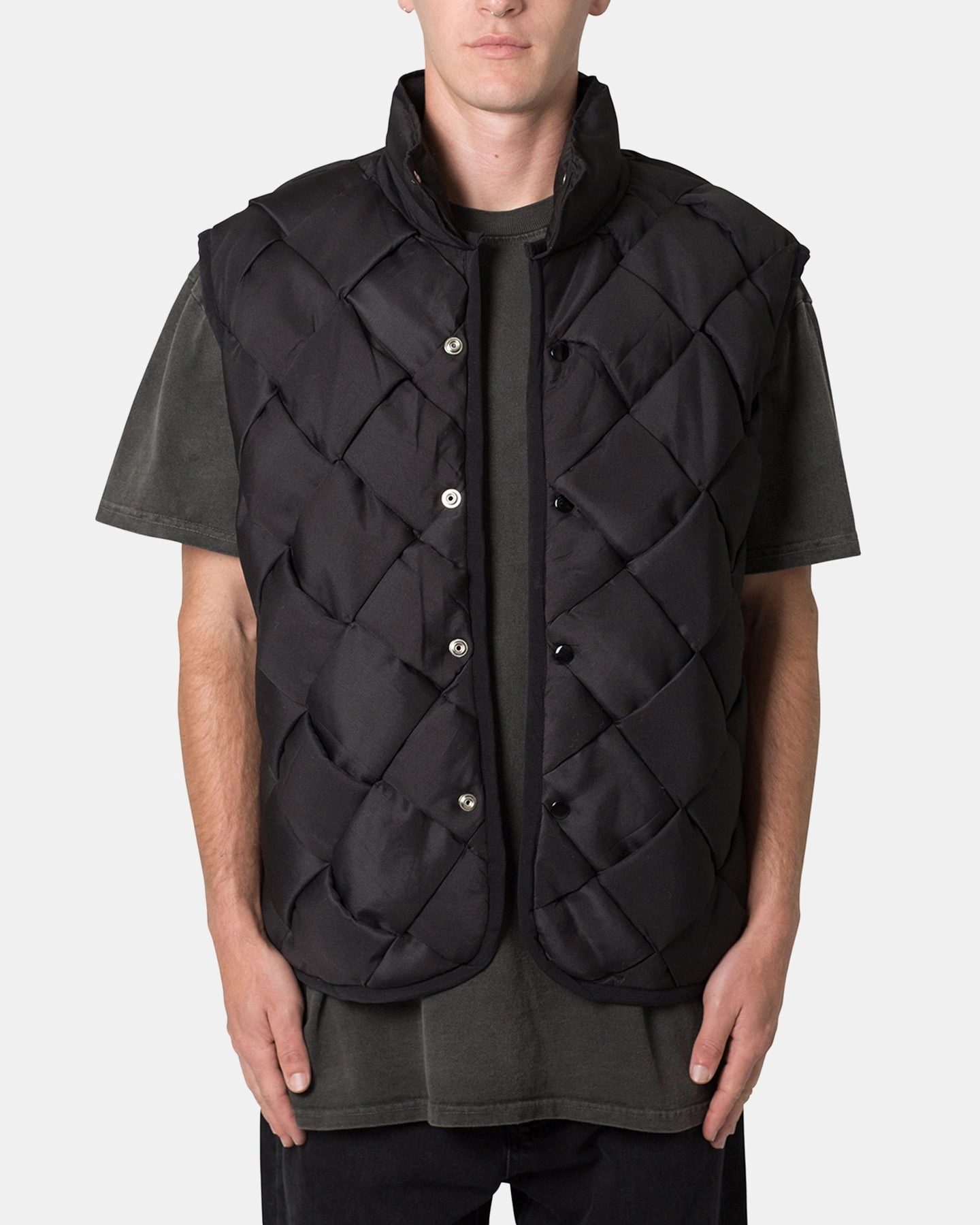 suitable for holidays Brand MNML Woven Puffer Vest Black