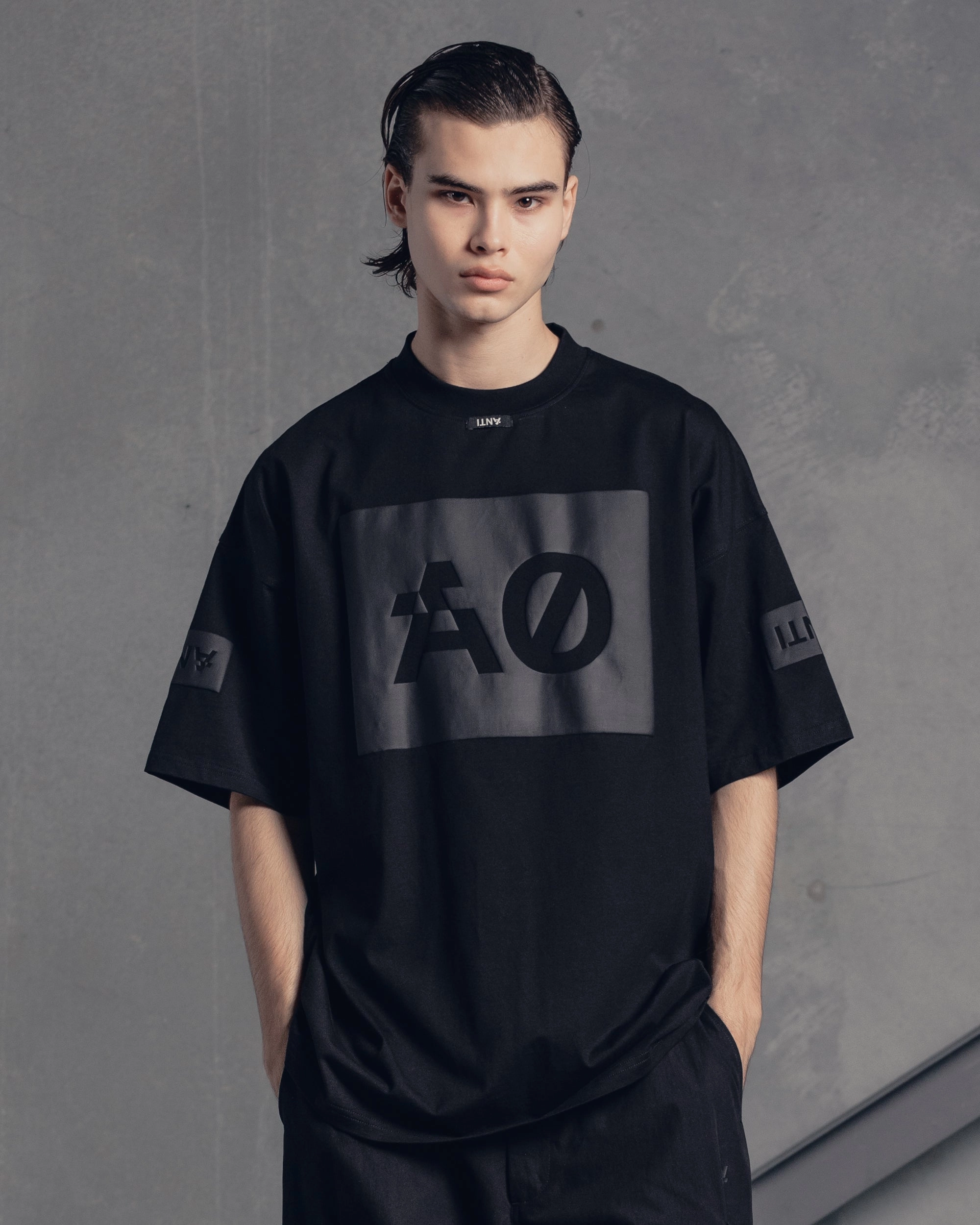 The Anti Order Oversized Box T-Shirt Black/Black QuickDry Layered Neckline