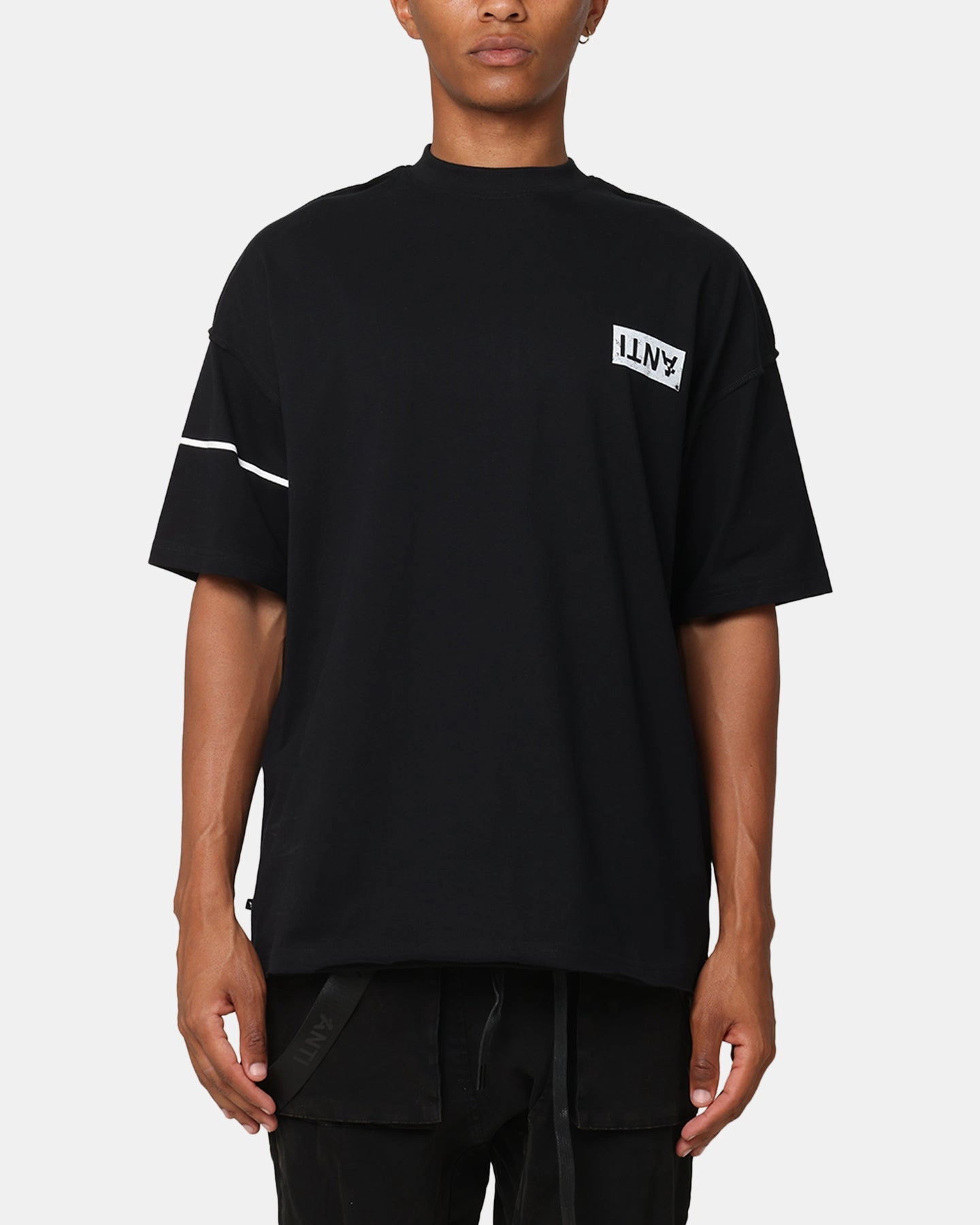 The Anti Order Azero Non Seam Oversized T-Shirt Black/White Smart Wear
