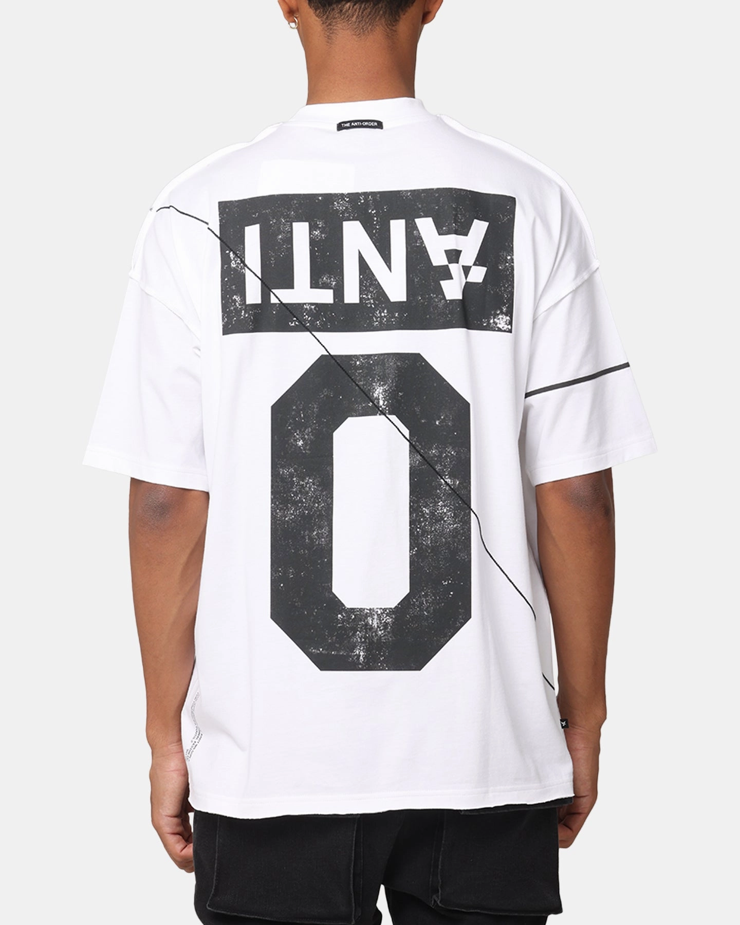 The Anti Order Azero Non Seam Oversized T-Shirt White/Black Effortless Comfort