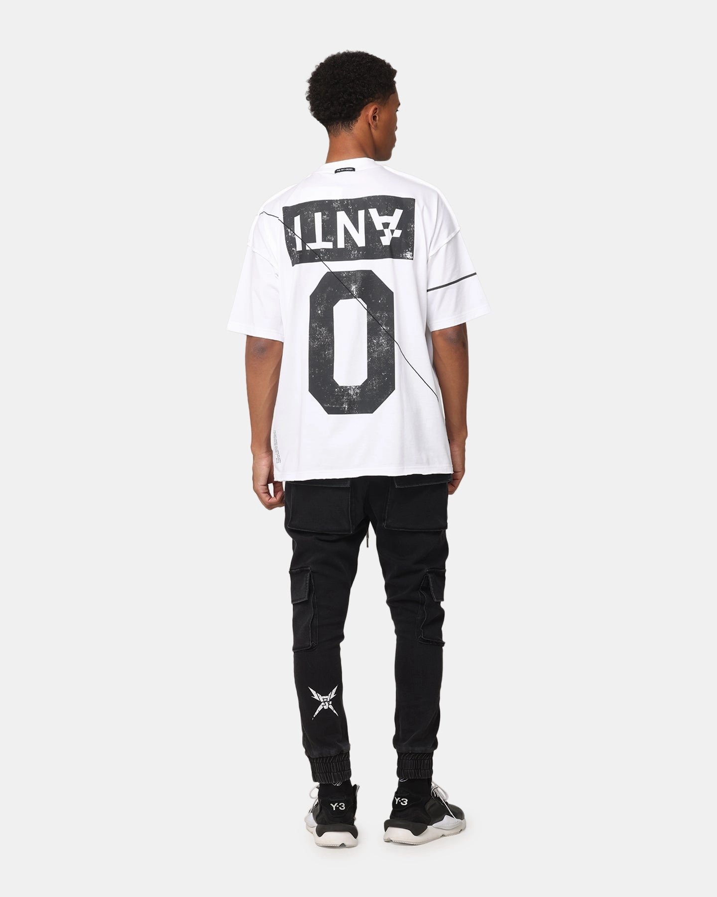 The Anti Order Azero Non Seam Oversized T-Shirt White/Black Non Restrictive Fit Relaxed and Easy