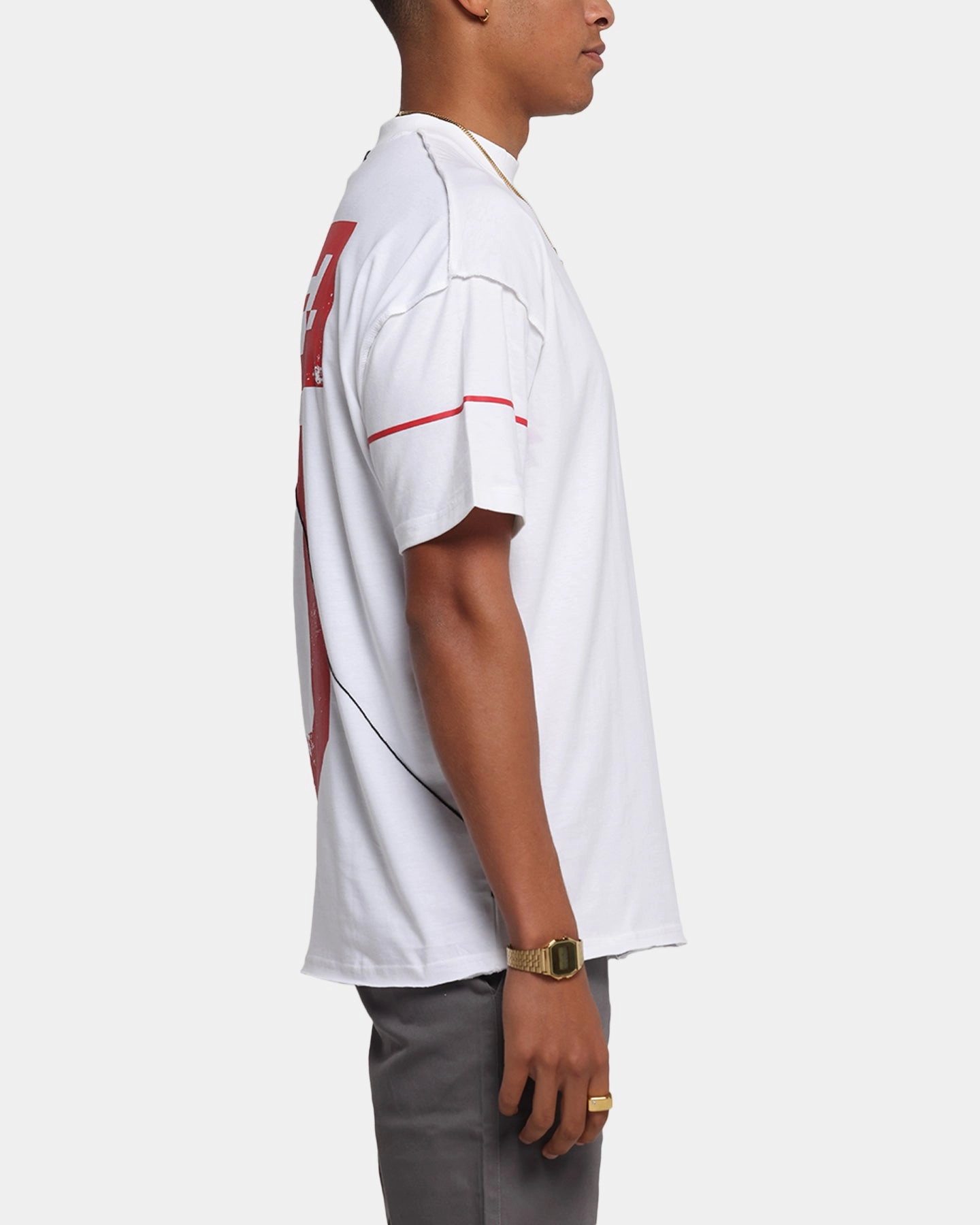 Weekend Outfit The Anti Order Azero Non Seam Oversized T-Shirt White/Red