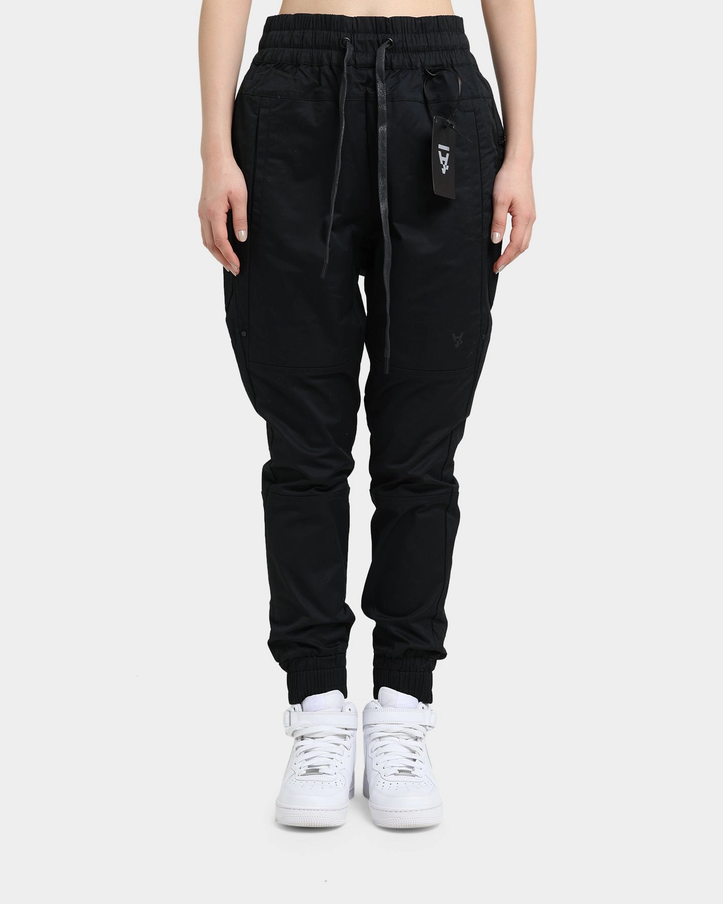The Anti-Order Component Sneaker Jogger Black Active Look